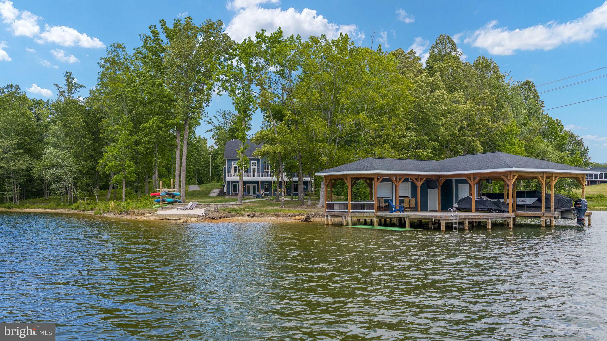 ELK CREEK LANDING - Residential