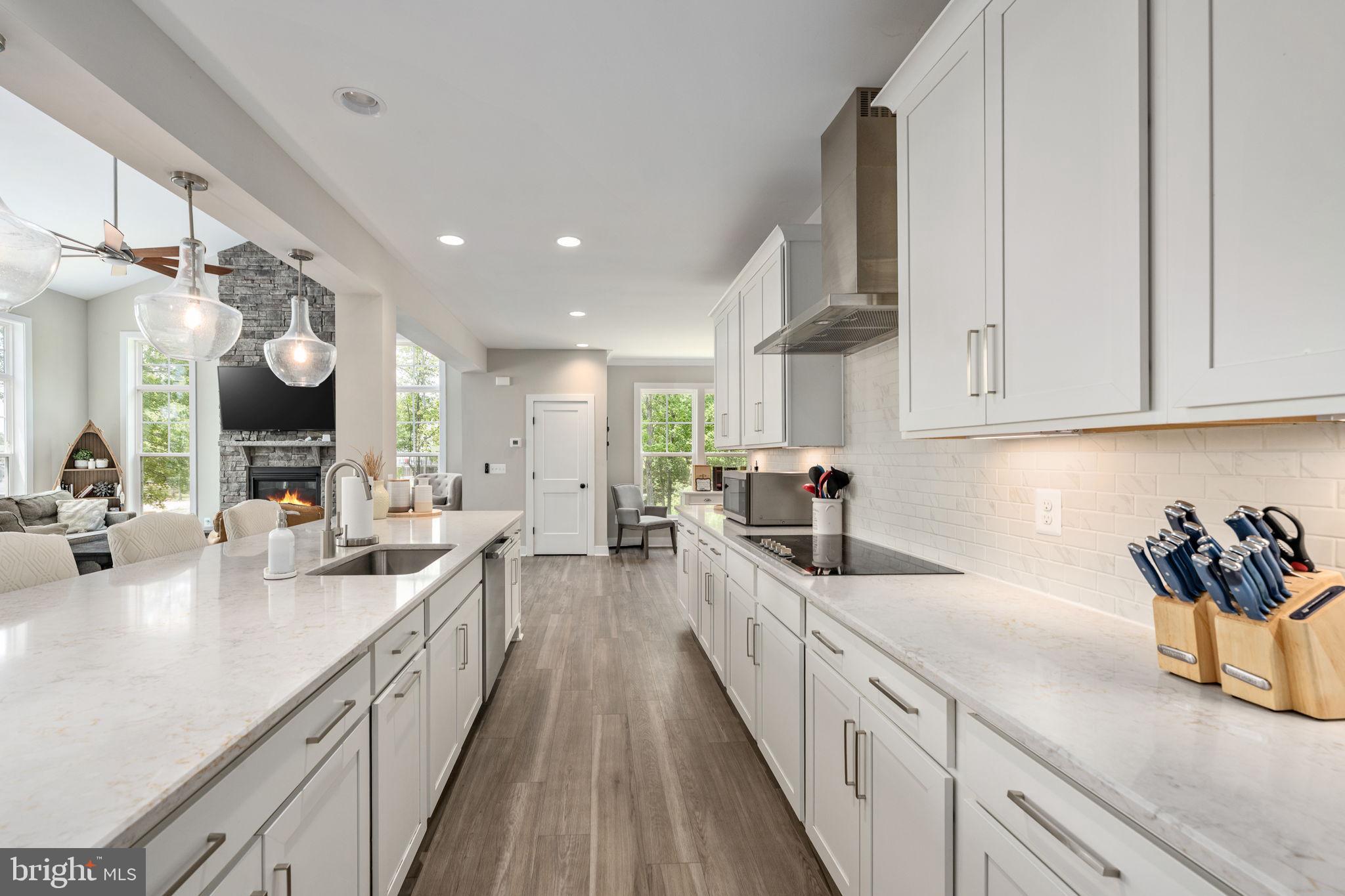 ELK CREEK LANDING - Residential