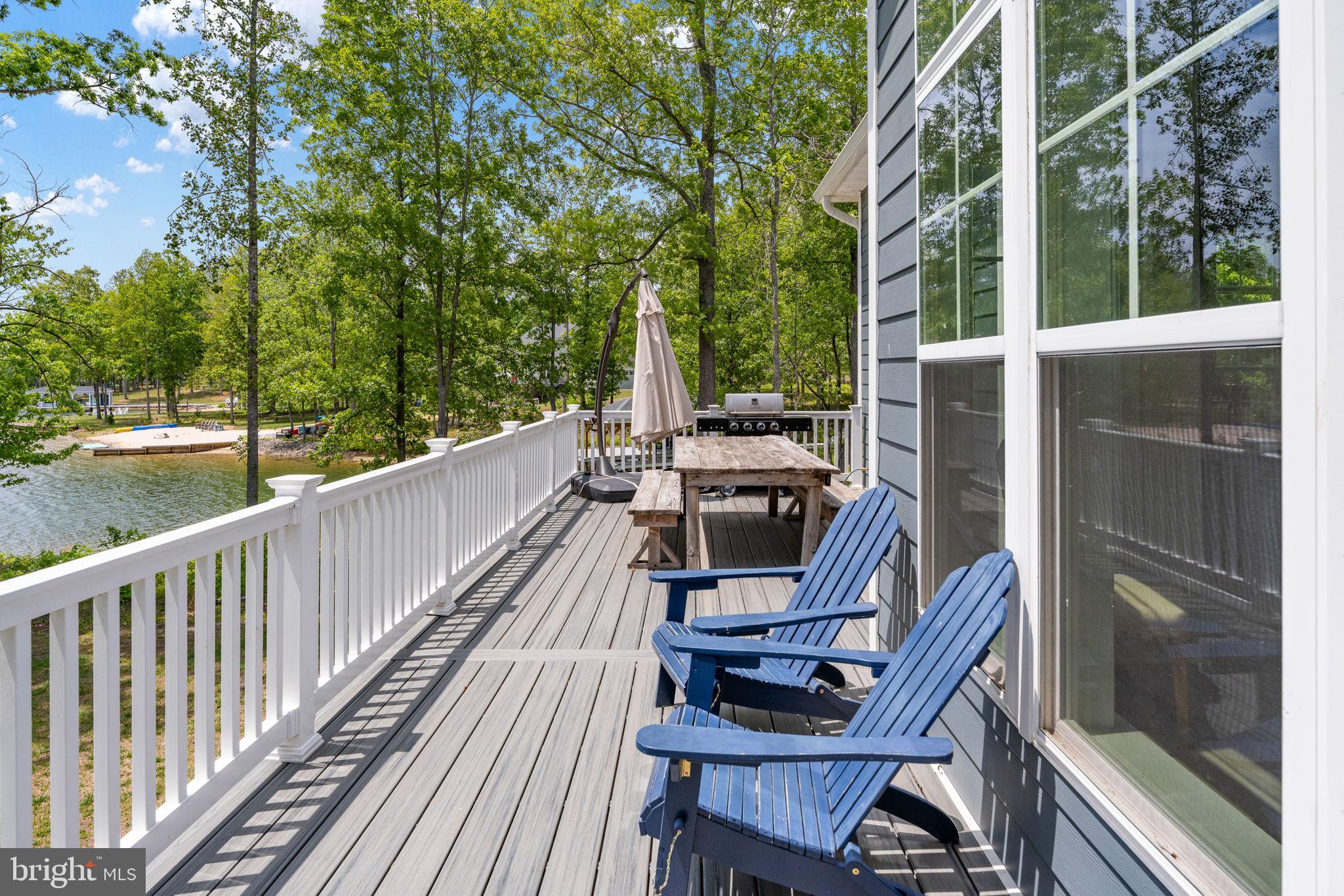 ELK CREEK LANDING - Residential