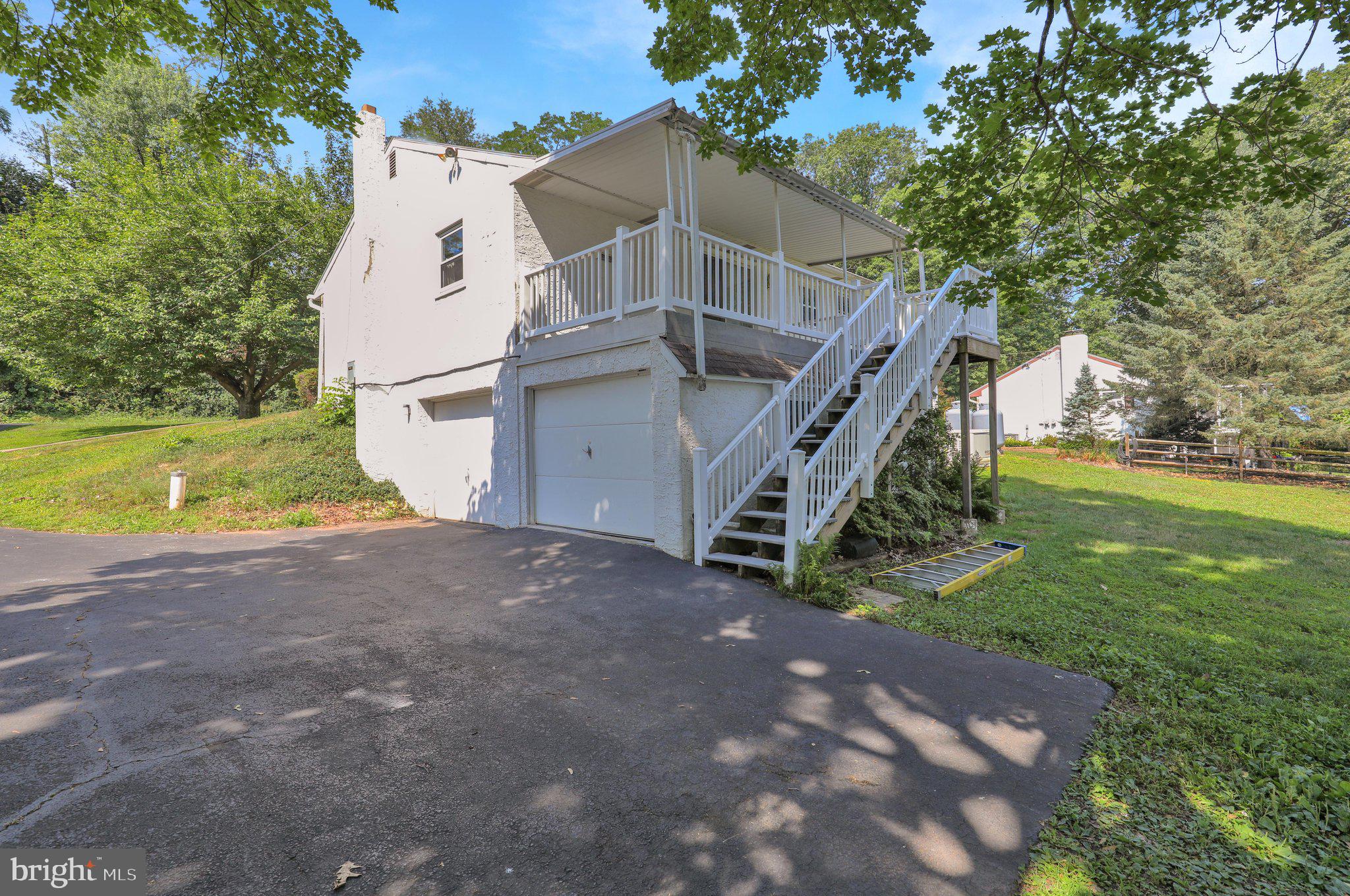367 BISHOP ROAD