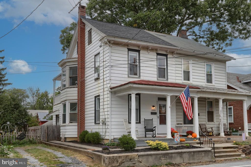 Photo of 1335 King Street, LEBANON, PA 17042 (MLS # PALN2023032)