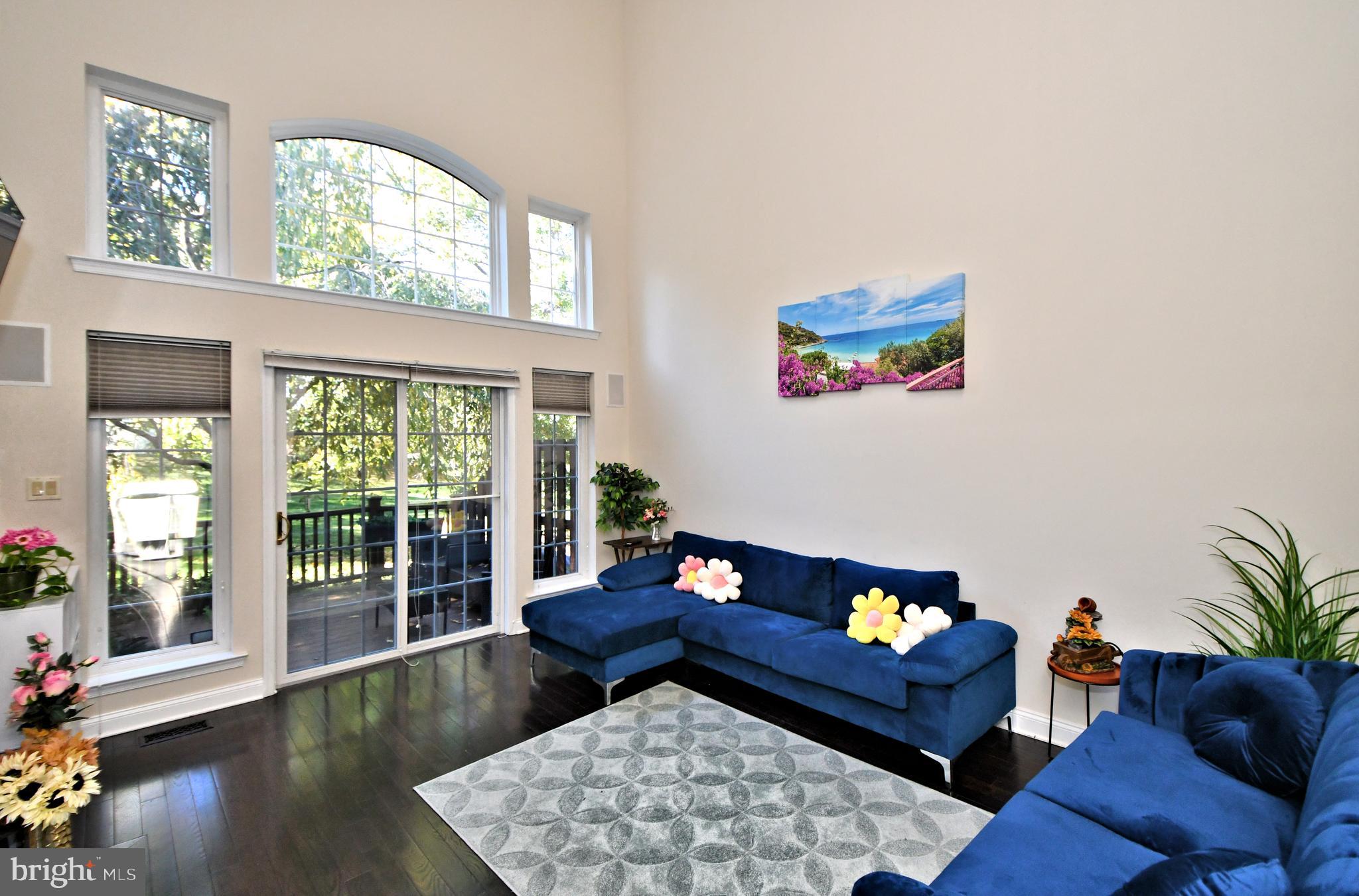 CENTER POINT FARM - Residential