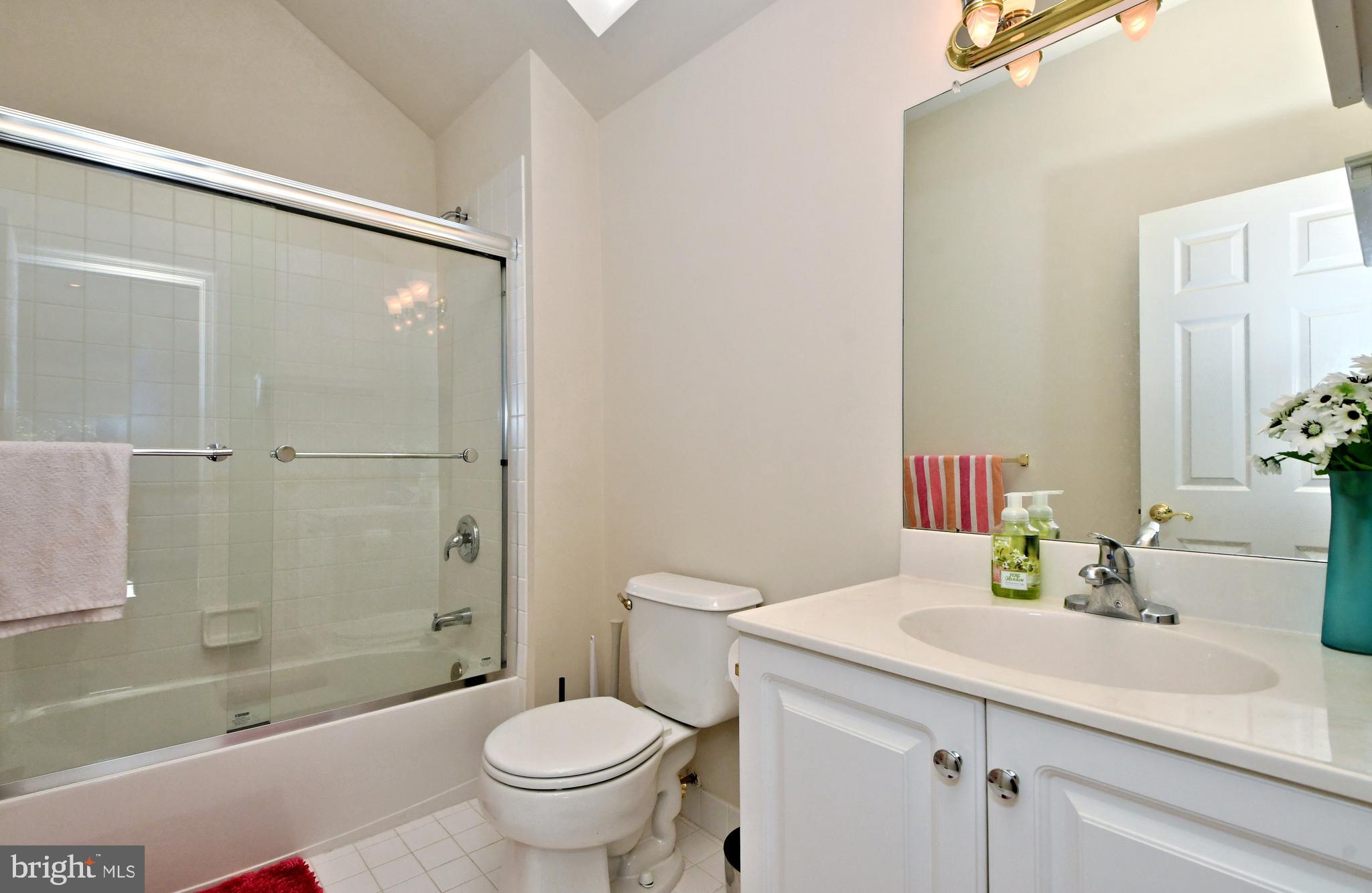 CENTER POINT FARM - Residential