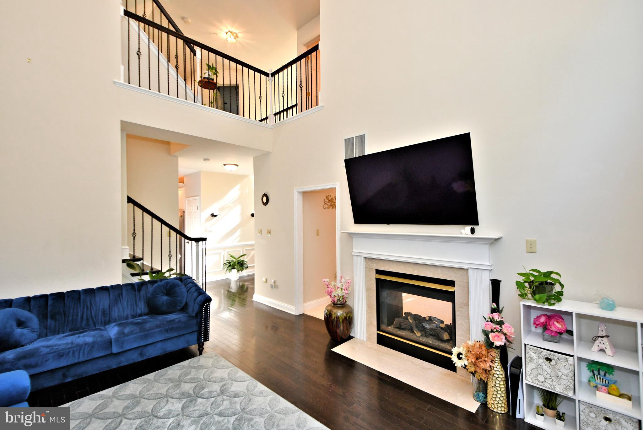 CENTER POINT FARM - Residential