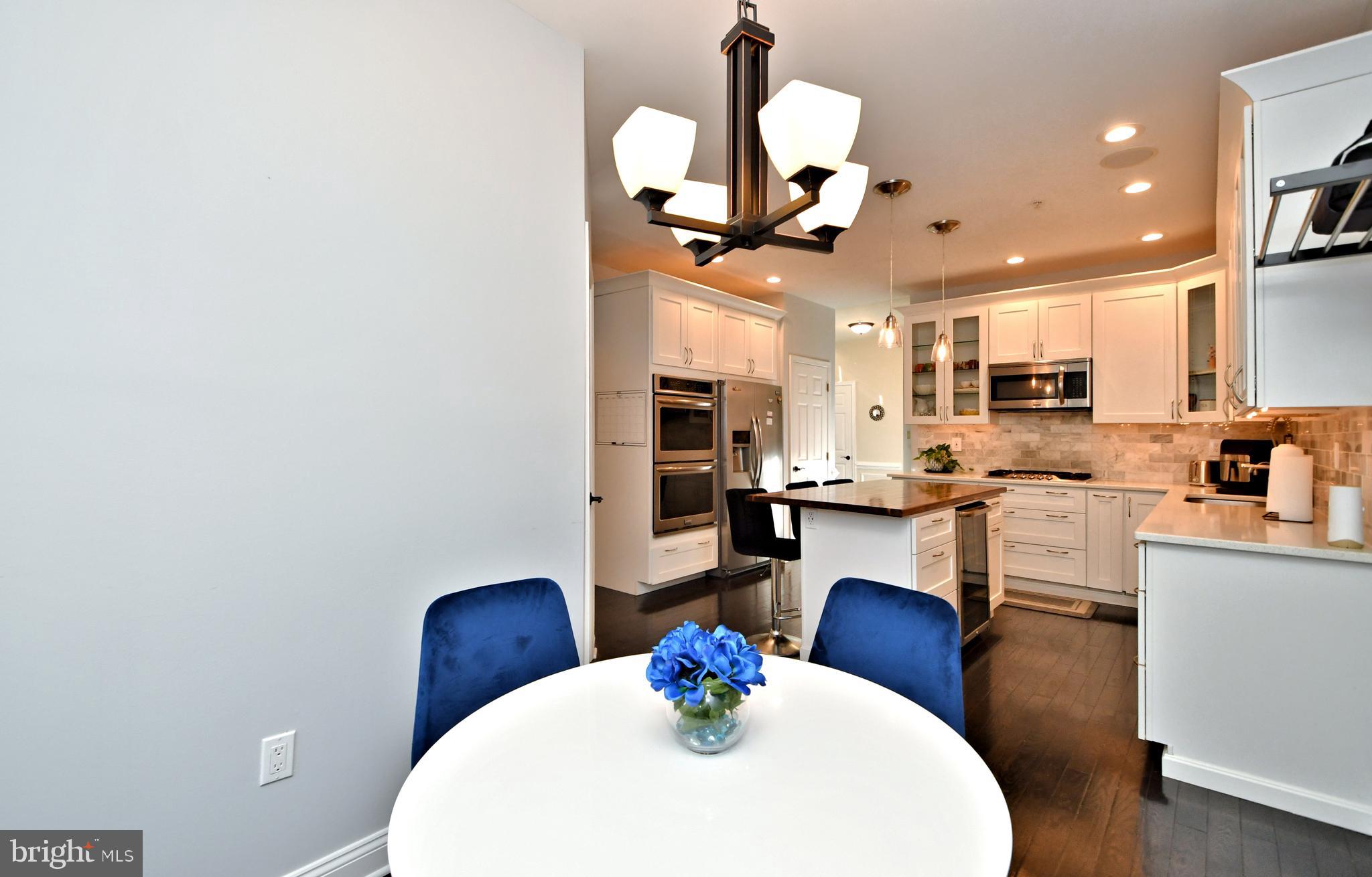 CENTER POINT FARM - Residential