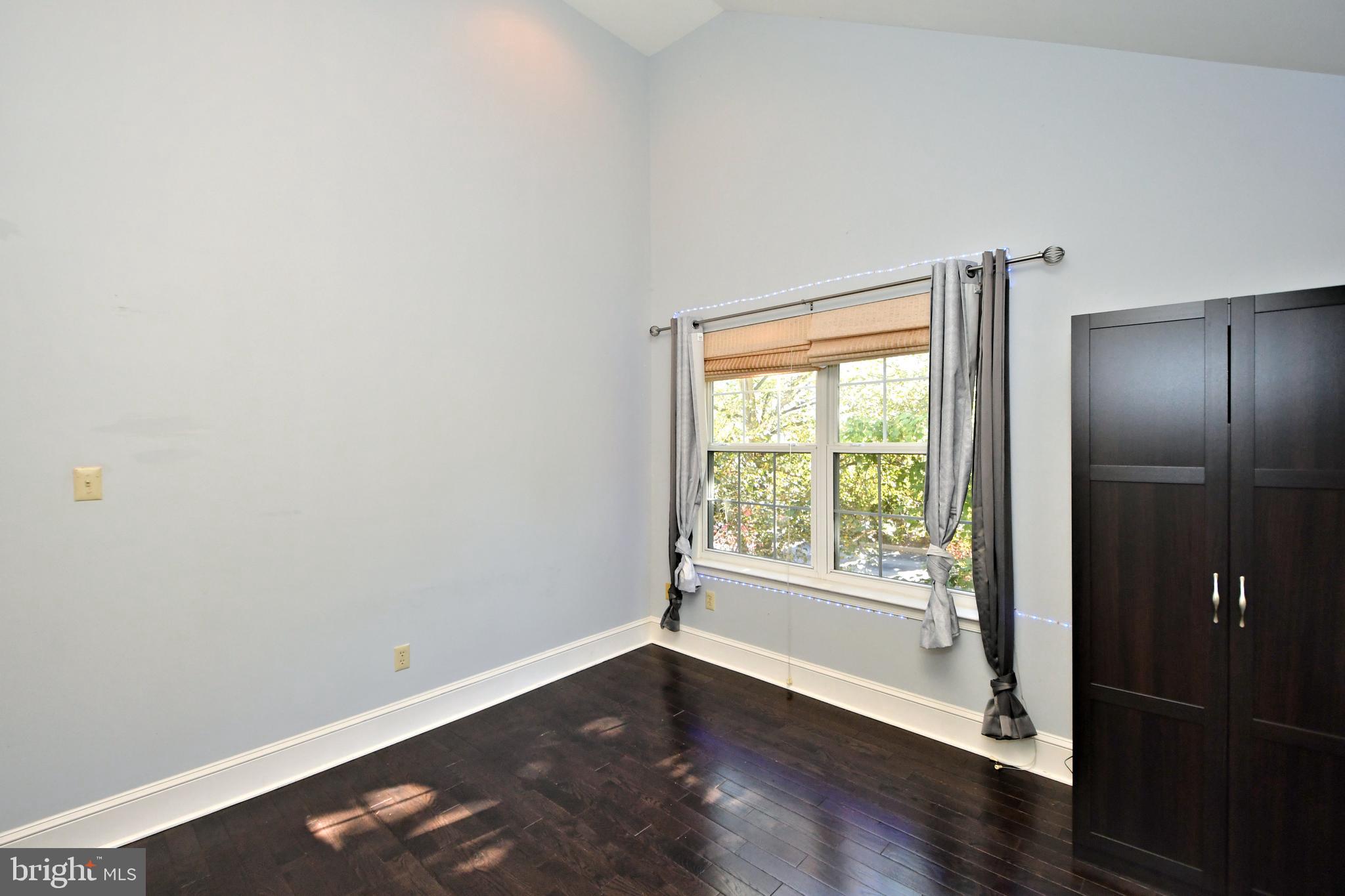 CENTER POINT FARM - Residential