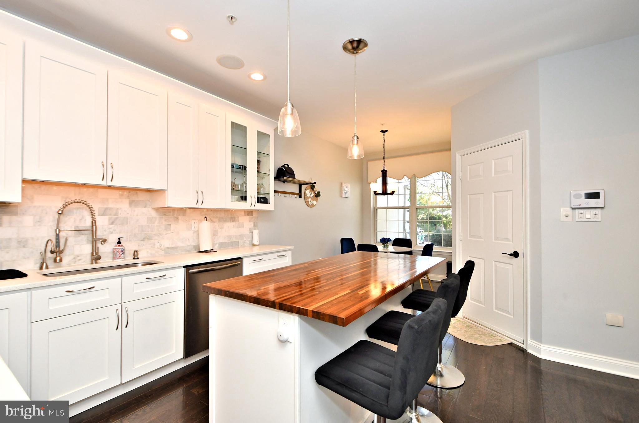 CENTER POINT FARM - Residential