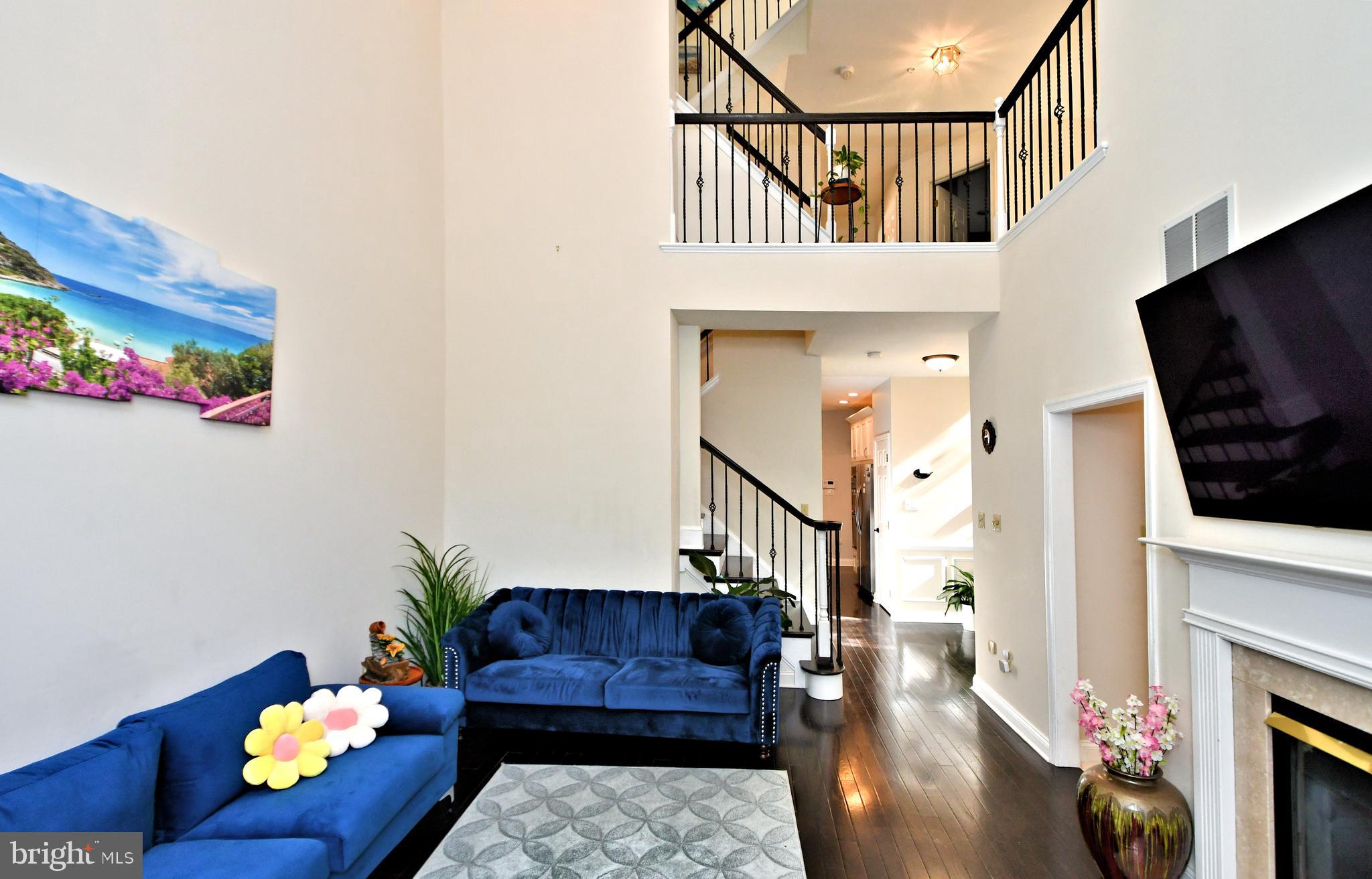 CENTER POINT FARM - Residential