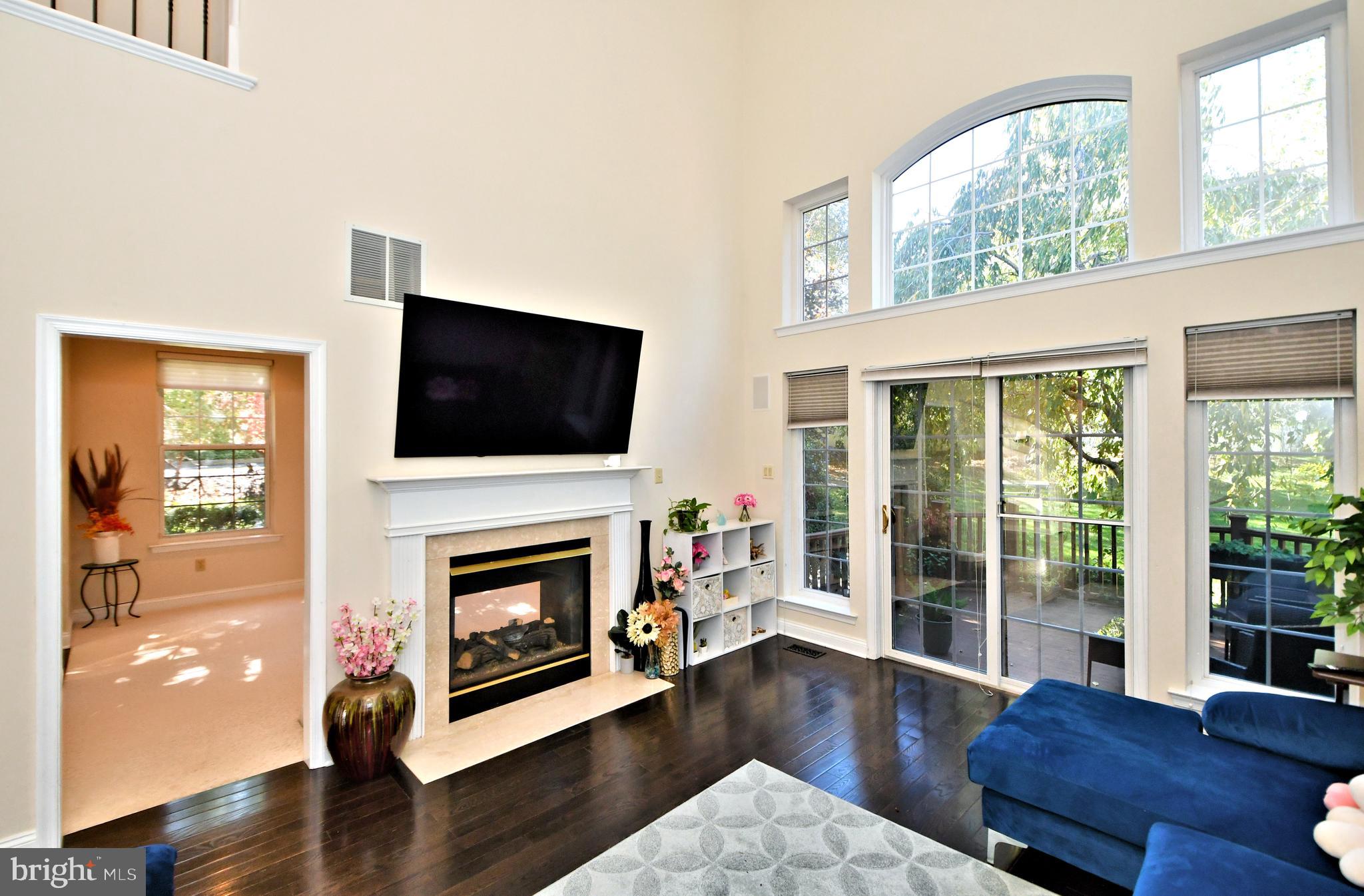 CENTER POINT FARM - Residential