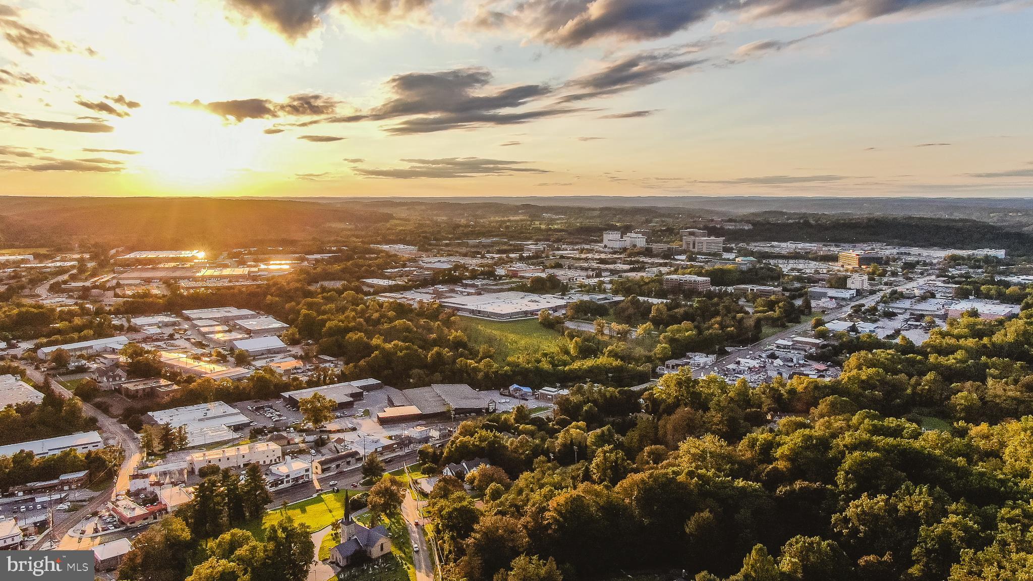COCKEYSVILLE/HUNT VALLEY - Residential