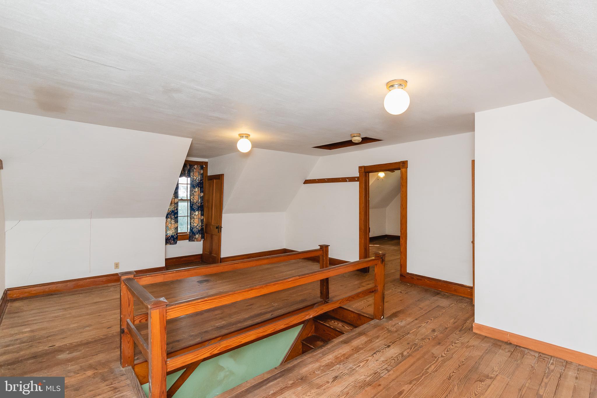 COCKEYSVILLE/HUNT VALLEY - Residential