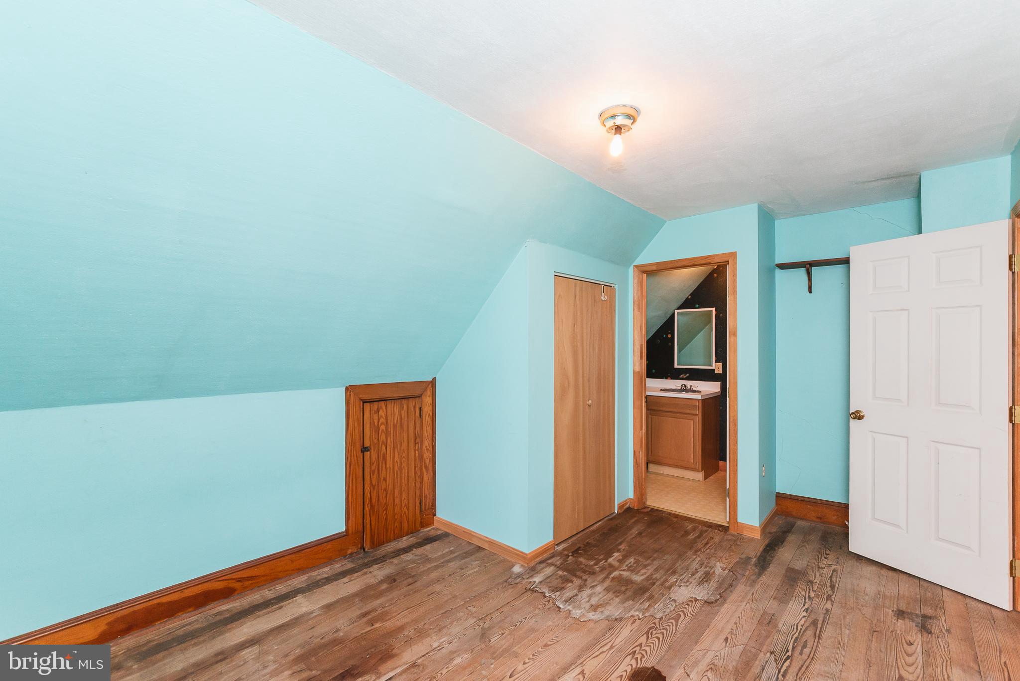 COCKEYSVILLE/HUNT VALLEY - Residential