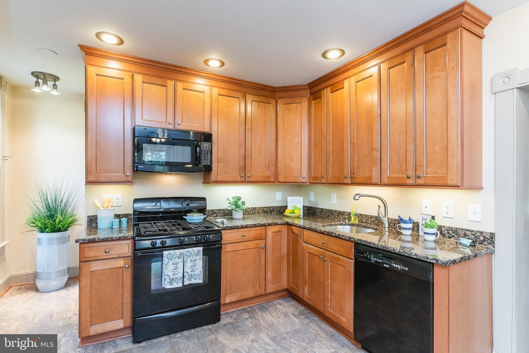 COCKEYSVILLE/HUNT VALLEY - Residential