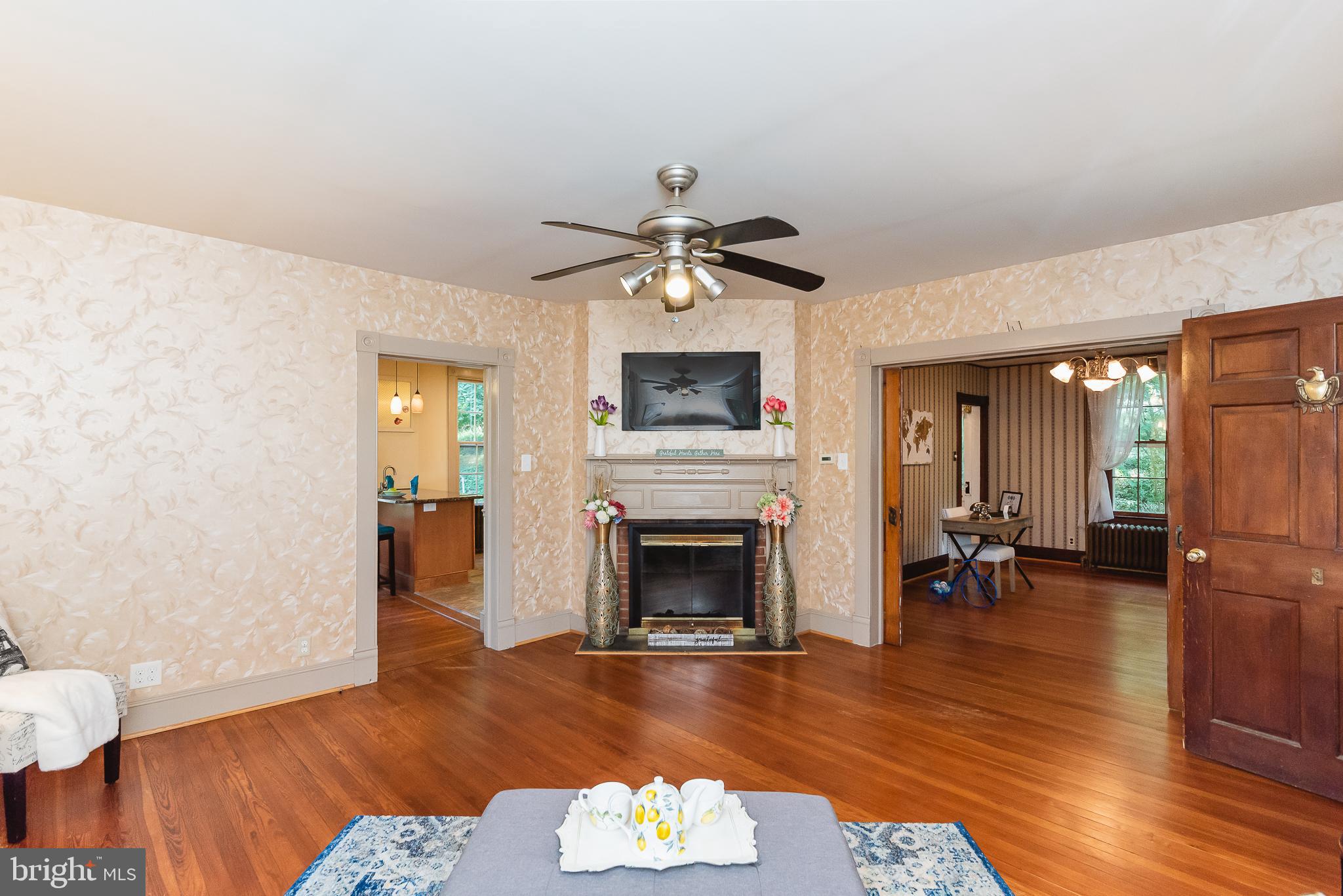 COCKEYSVILLE/HUNT VALLEY - Residential