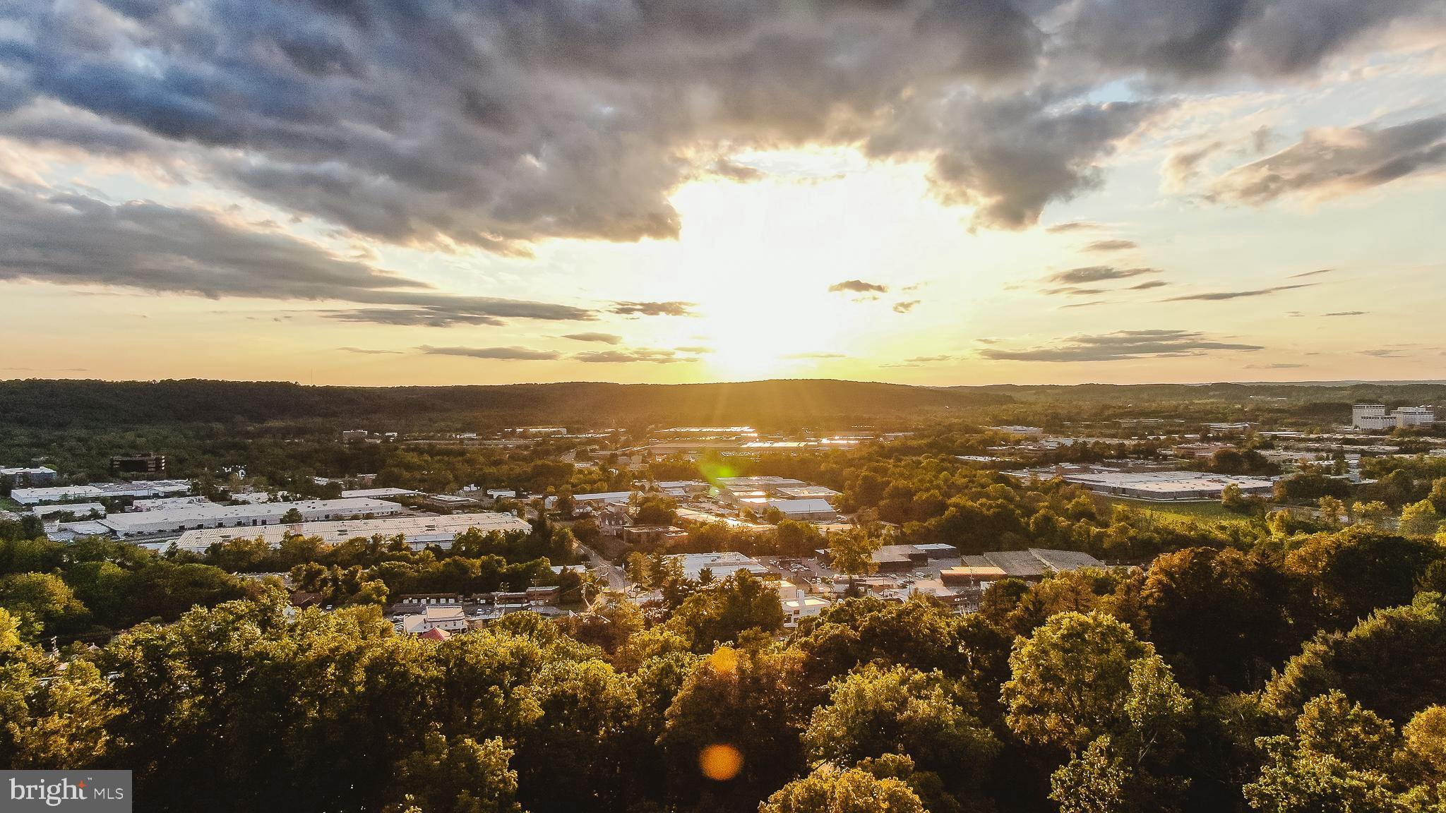 COCKEYSVILLE/HUNT VALLEY - Residential