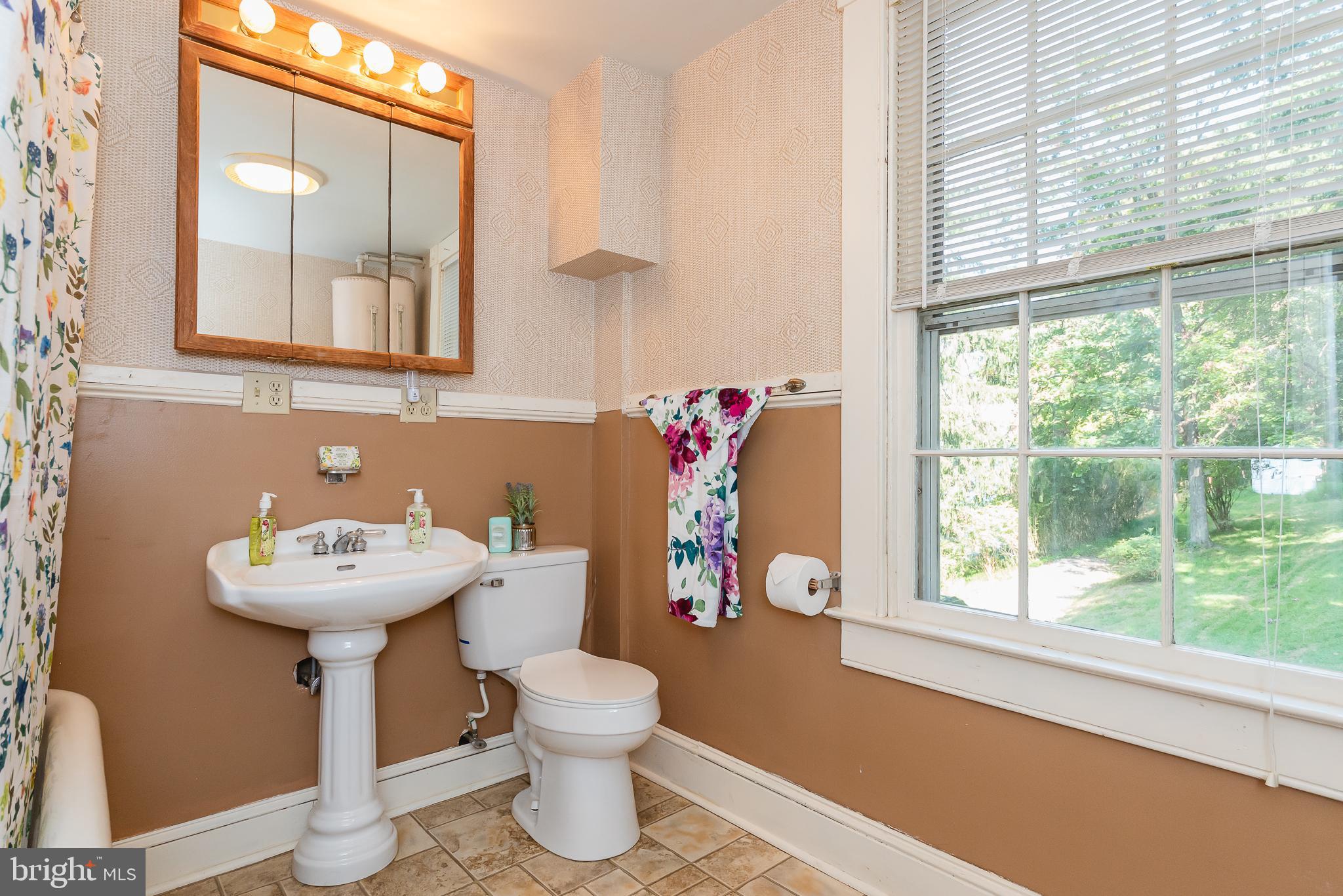 COCKEYSVILLE/HUNT VALLEY - Residential