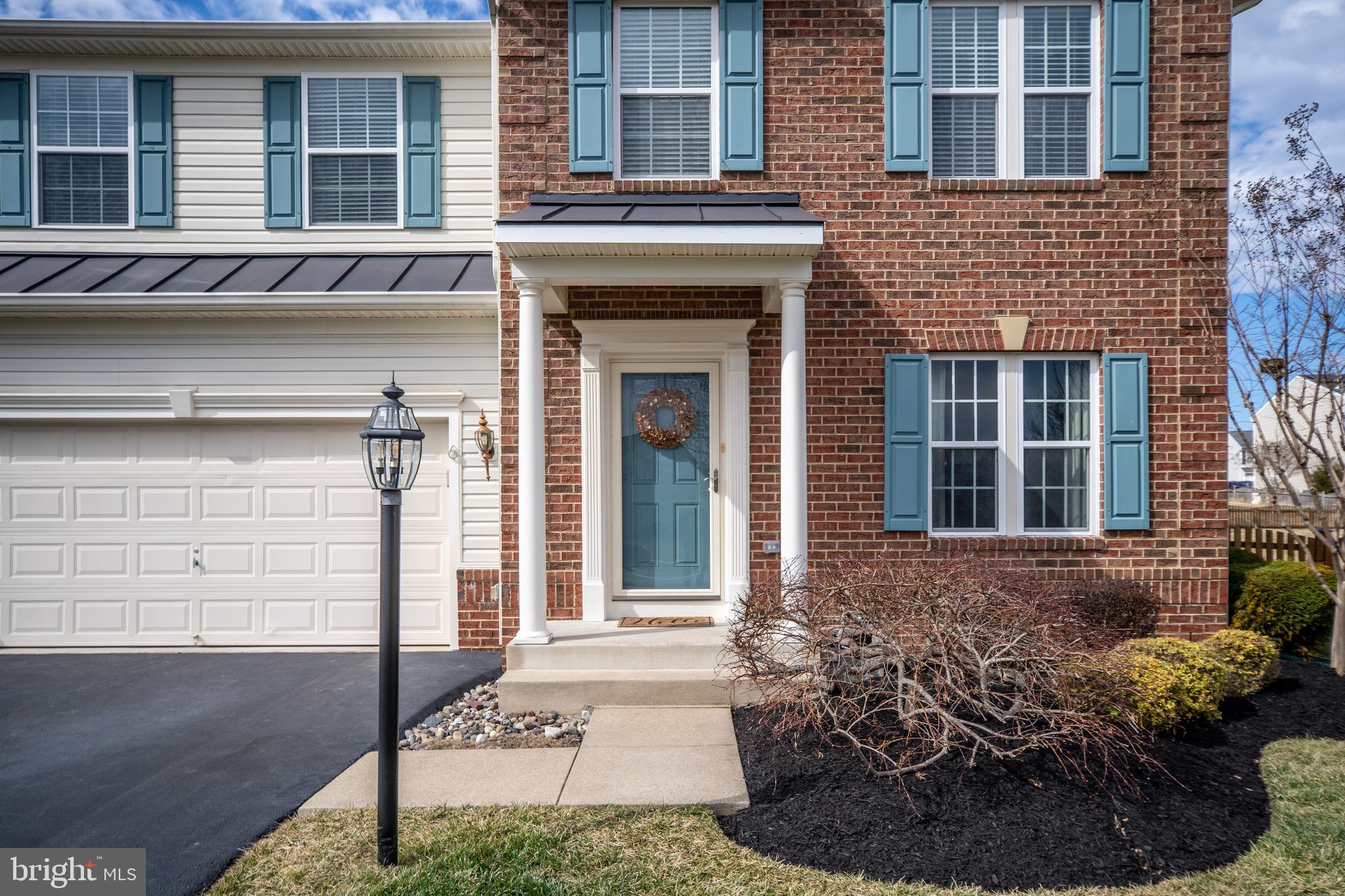 STAFFORD LAKES VILLAGE - Residential