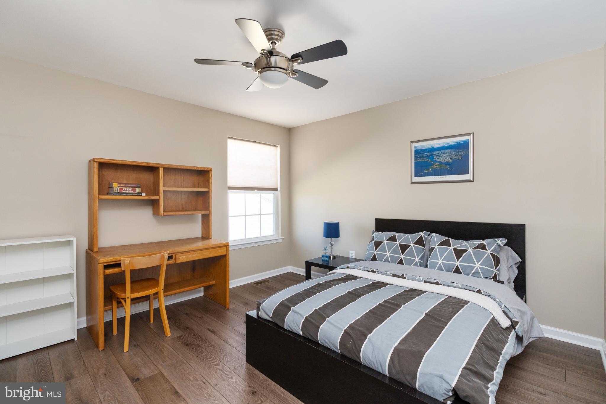 STAFFORD LAKES VILLAGE - Residential