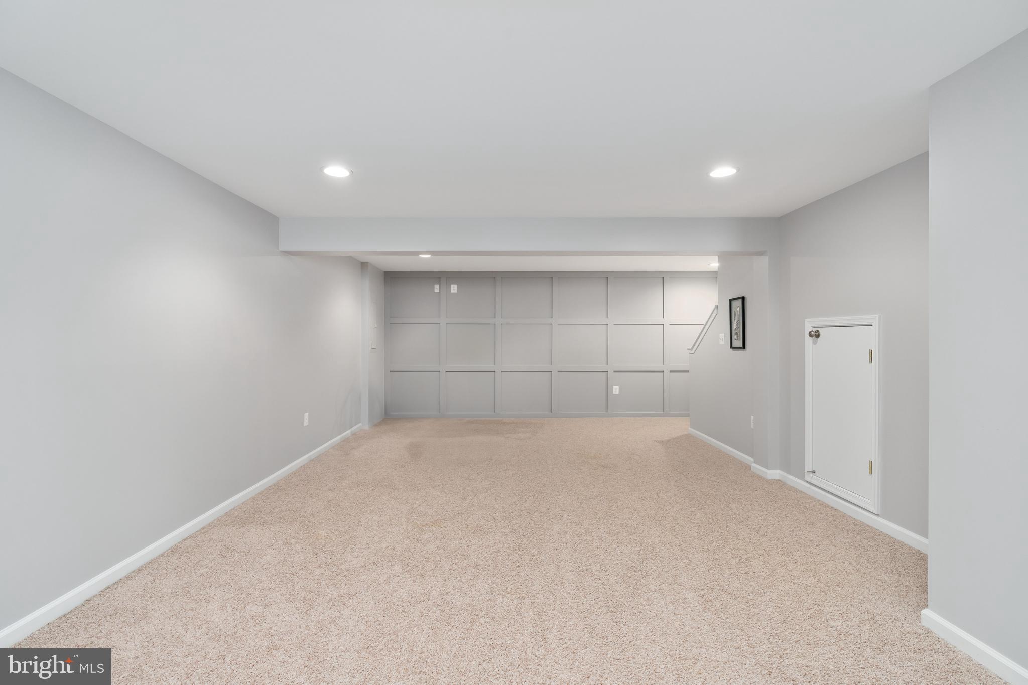 STAFFORD LAKES VILLAGE - Residential