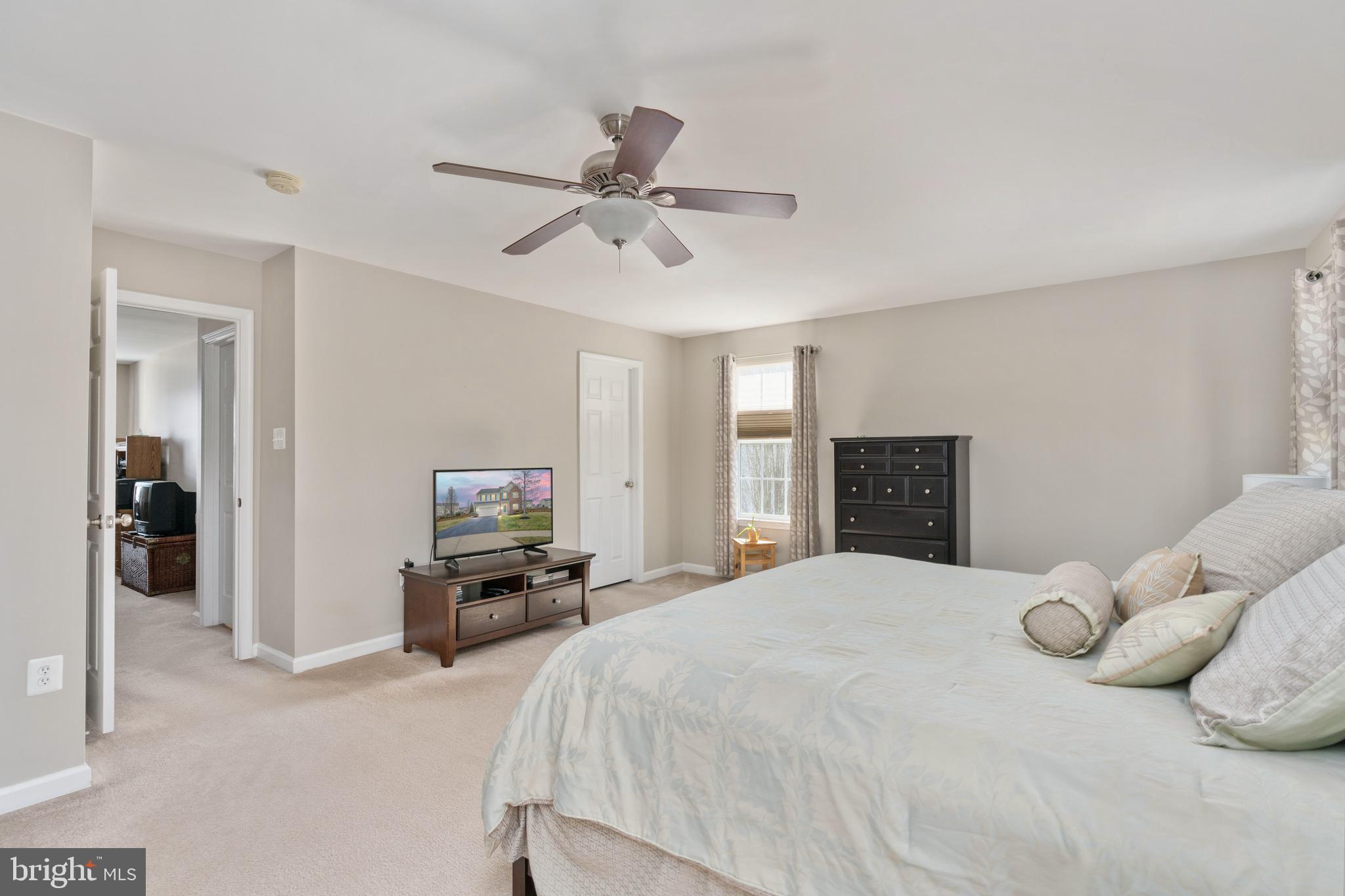 STAFFORD LAKES VILLAGE - Residential