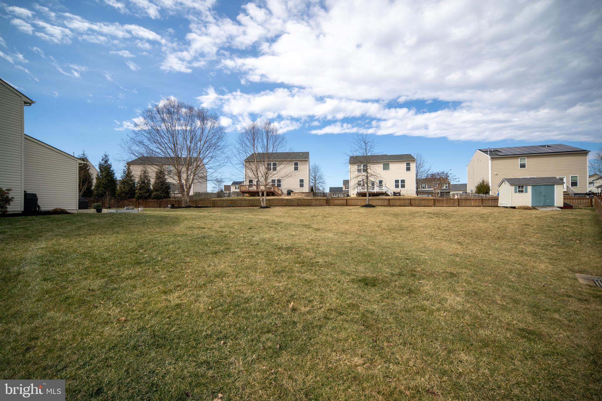 STAFFORD LAKES VILLAGE - Residential