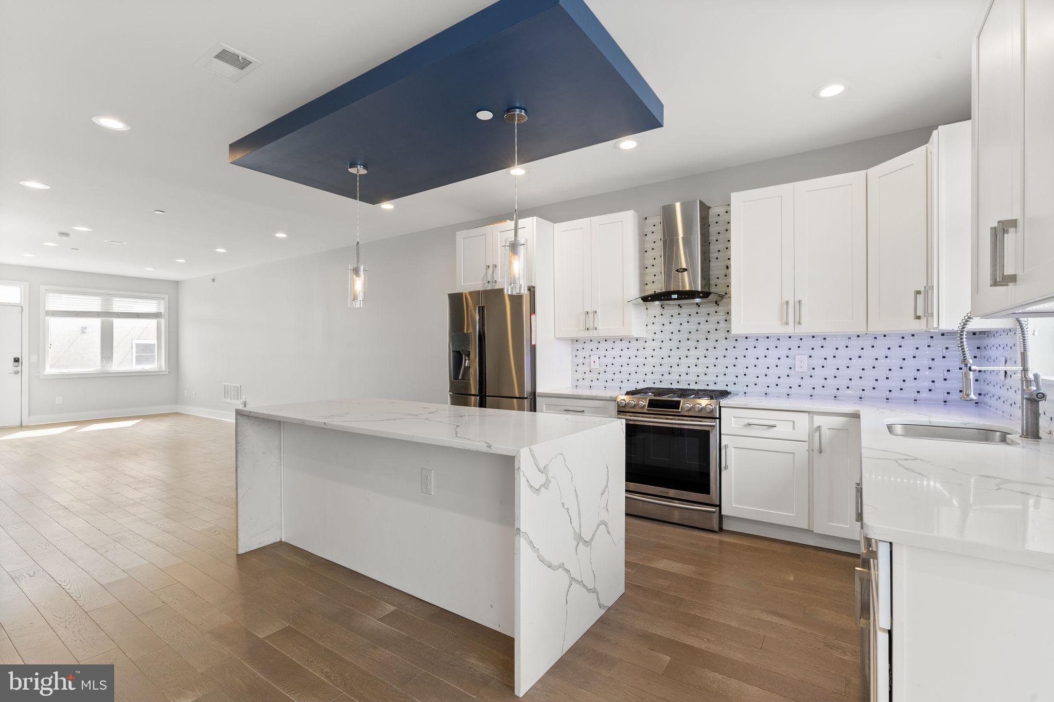 FISHTOWN - Residential Lease