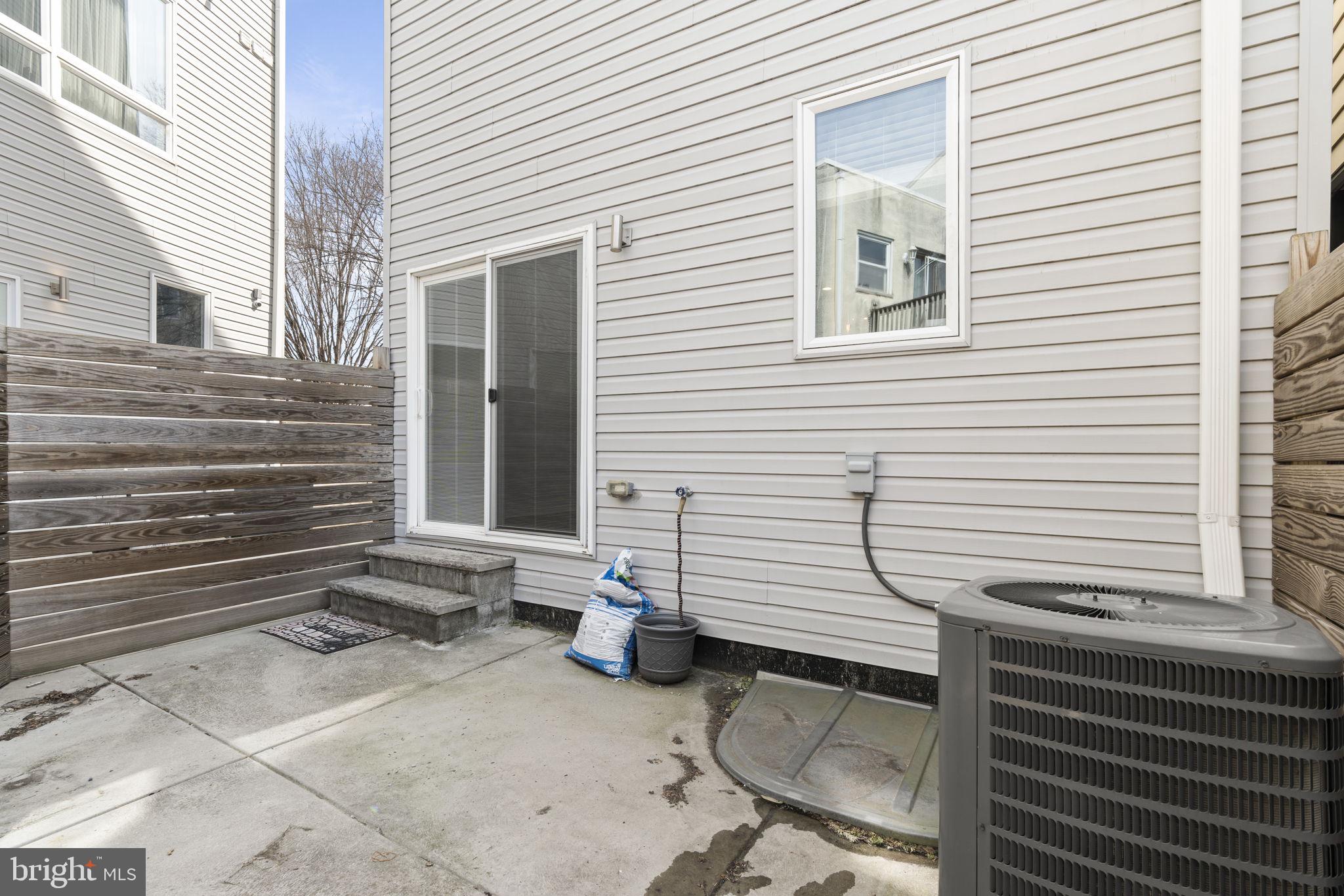 FISHTOWN - Residential Lease