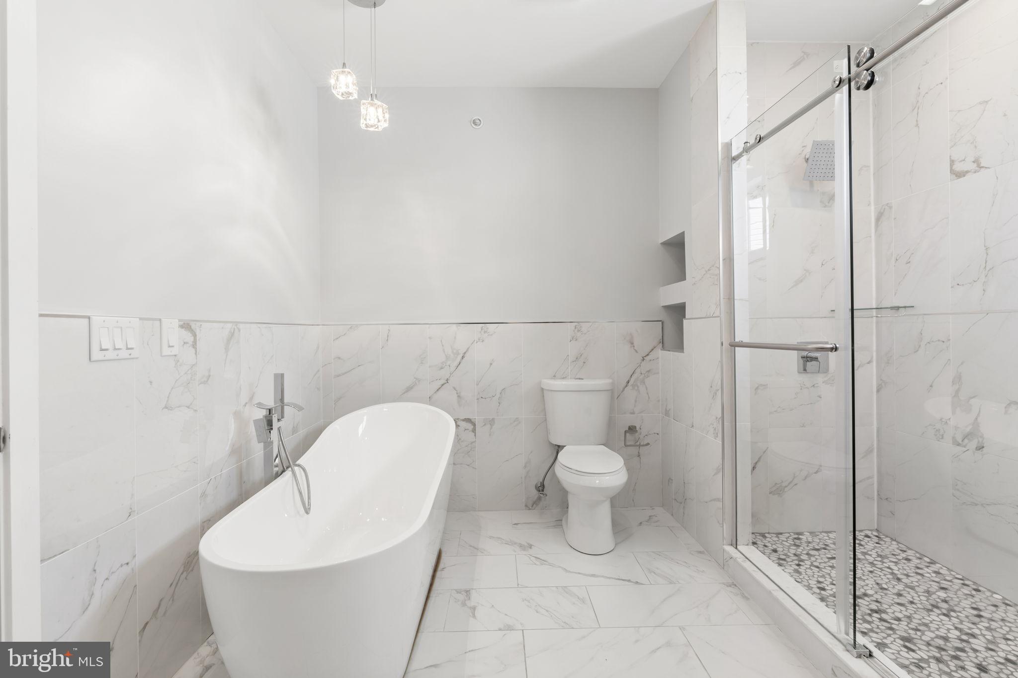 FISHTOWN - Residential Lease