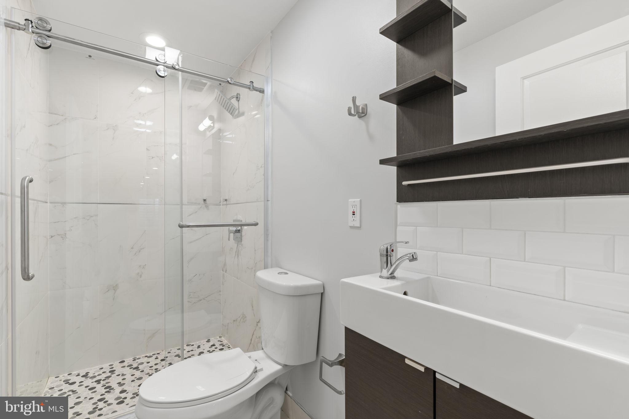 FISHTOWN - Residential Lease