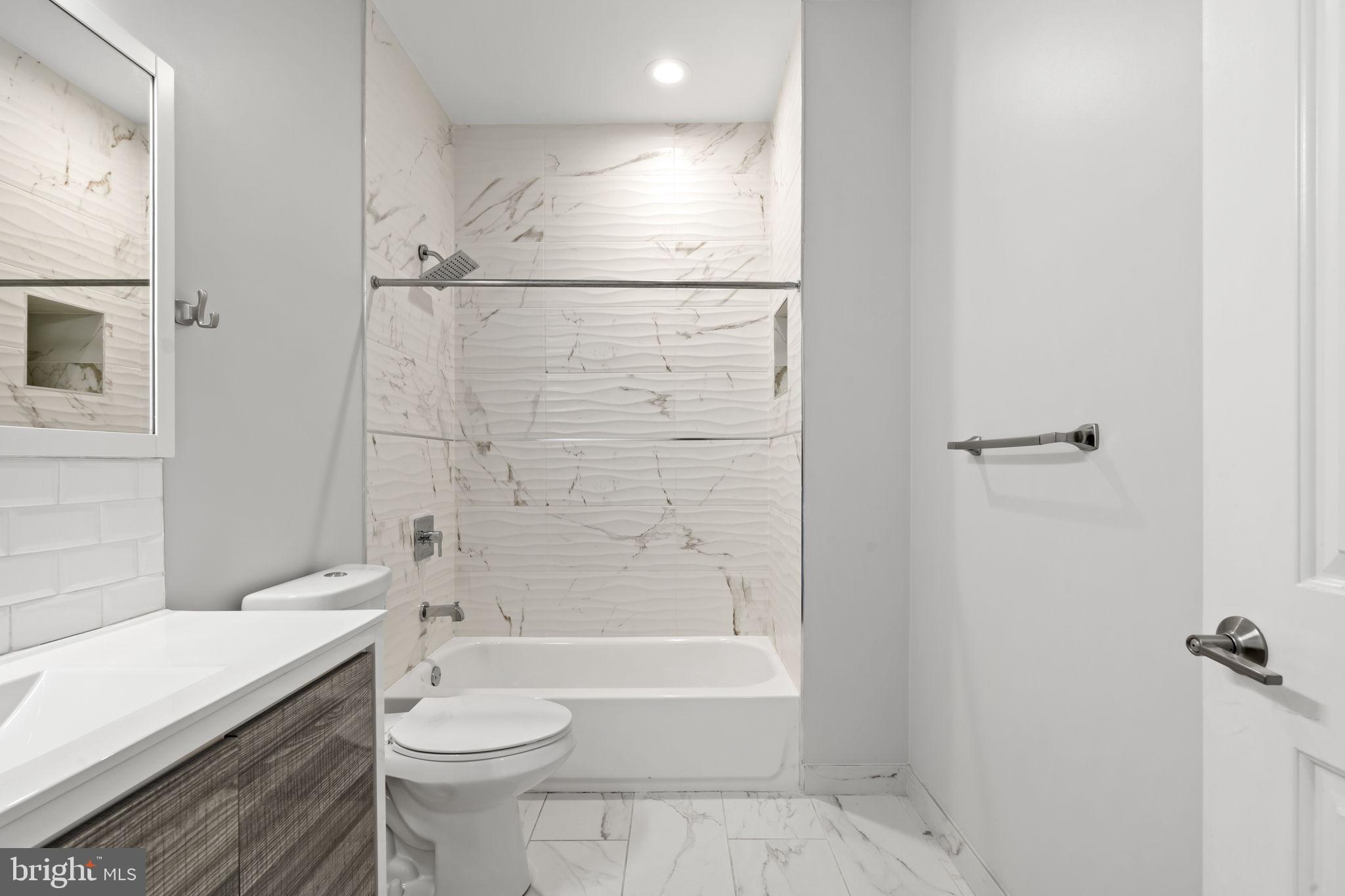 FISHTOWN - Residential Lease