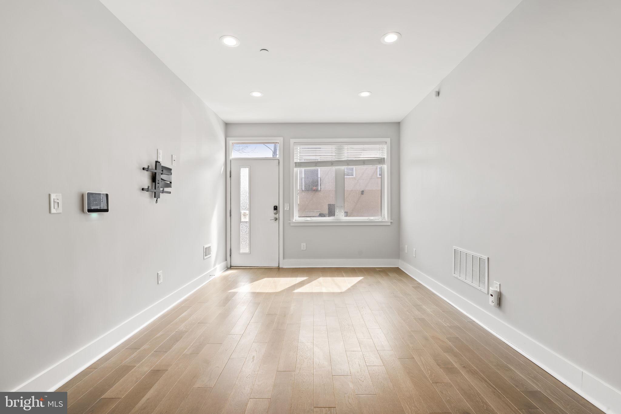 FISHTOWN - Residential Lease