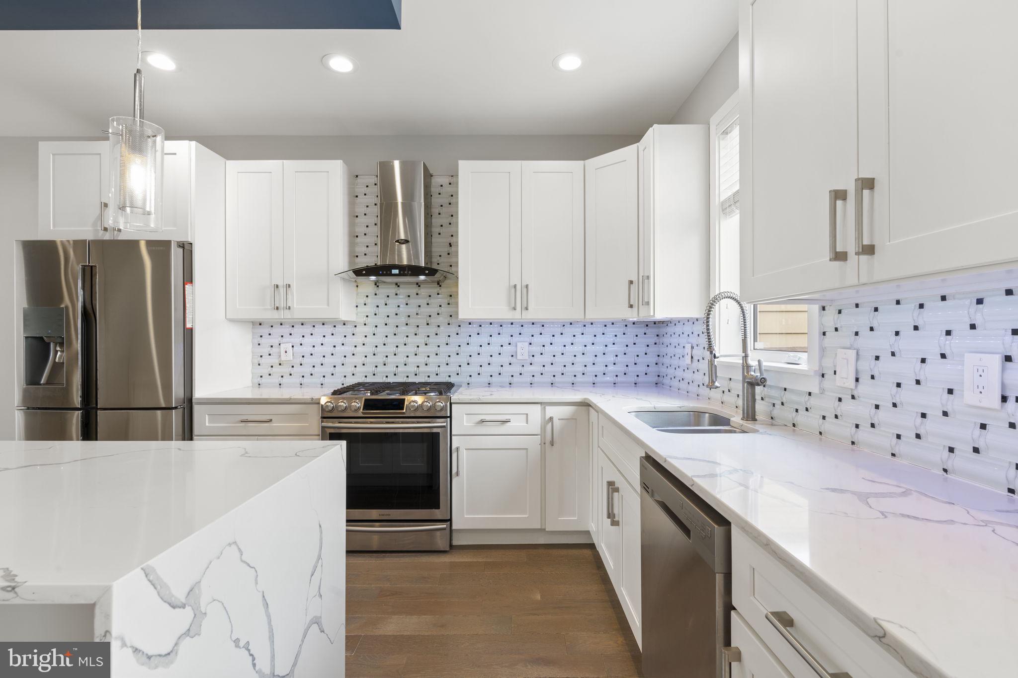 FISHTOWN - Residential Lease