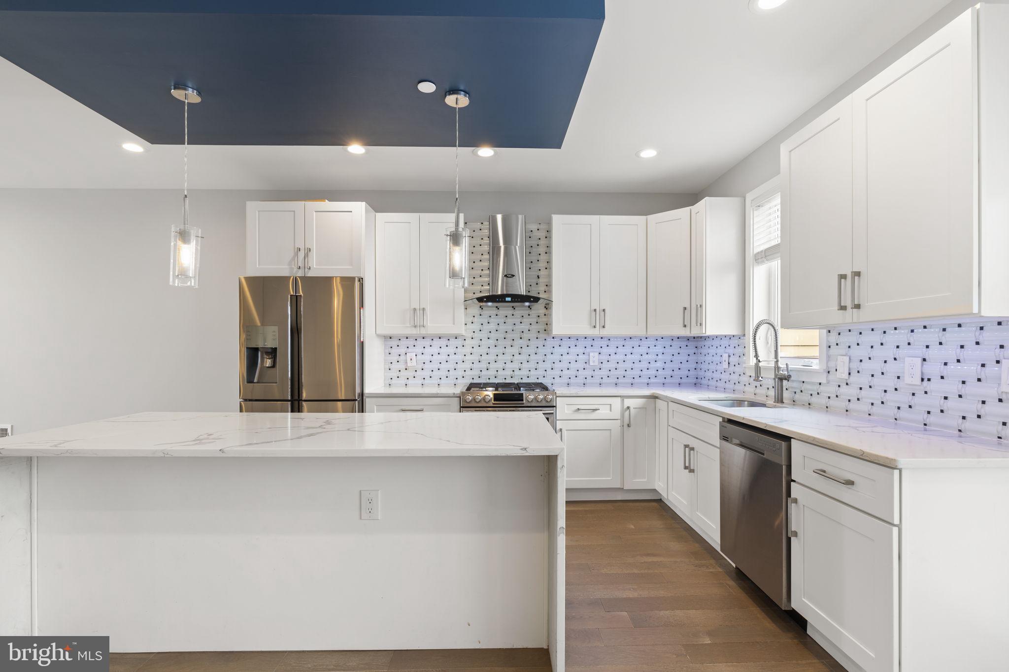 FISHTOWN - Residential Lease