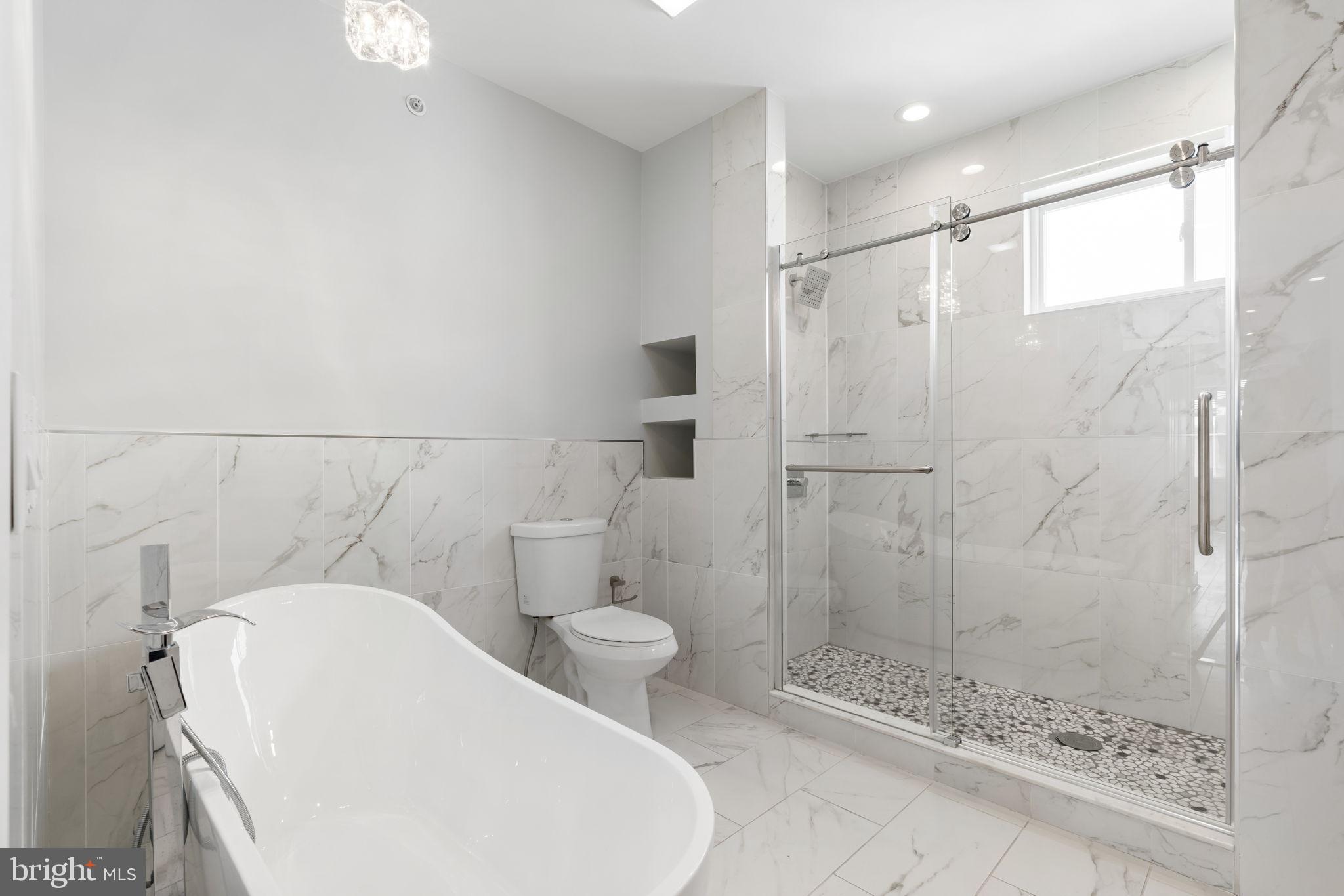 FISHTOWN - Residential Lease