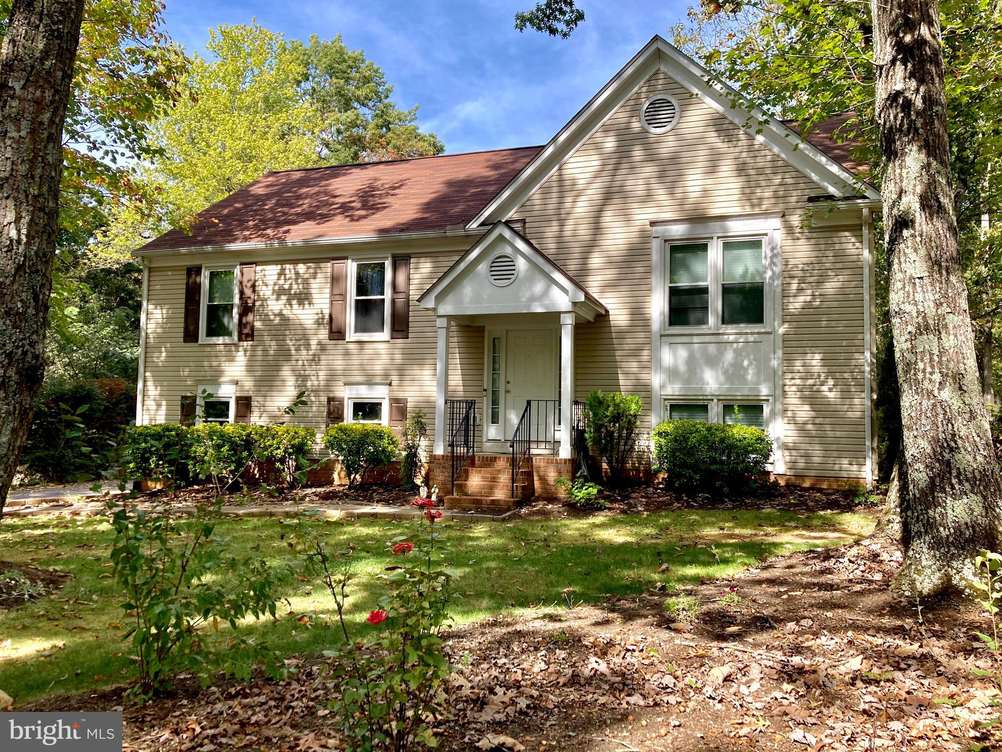 LAKE WILDERNESS - Residential