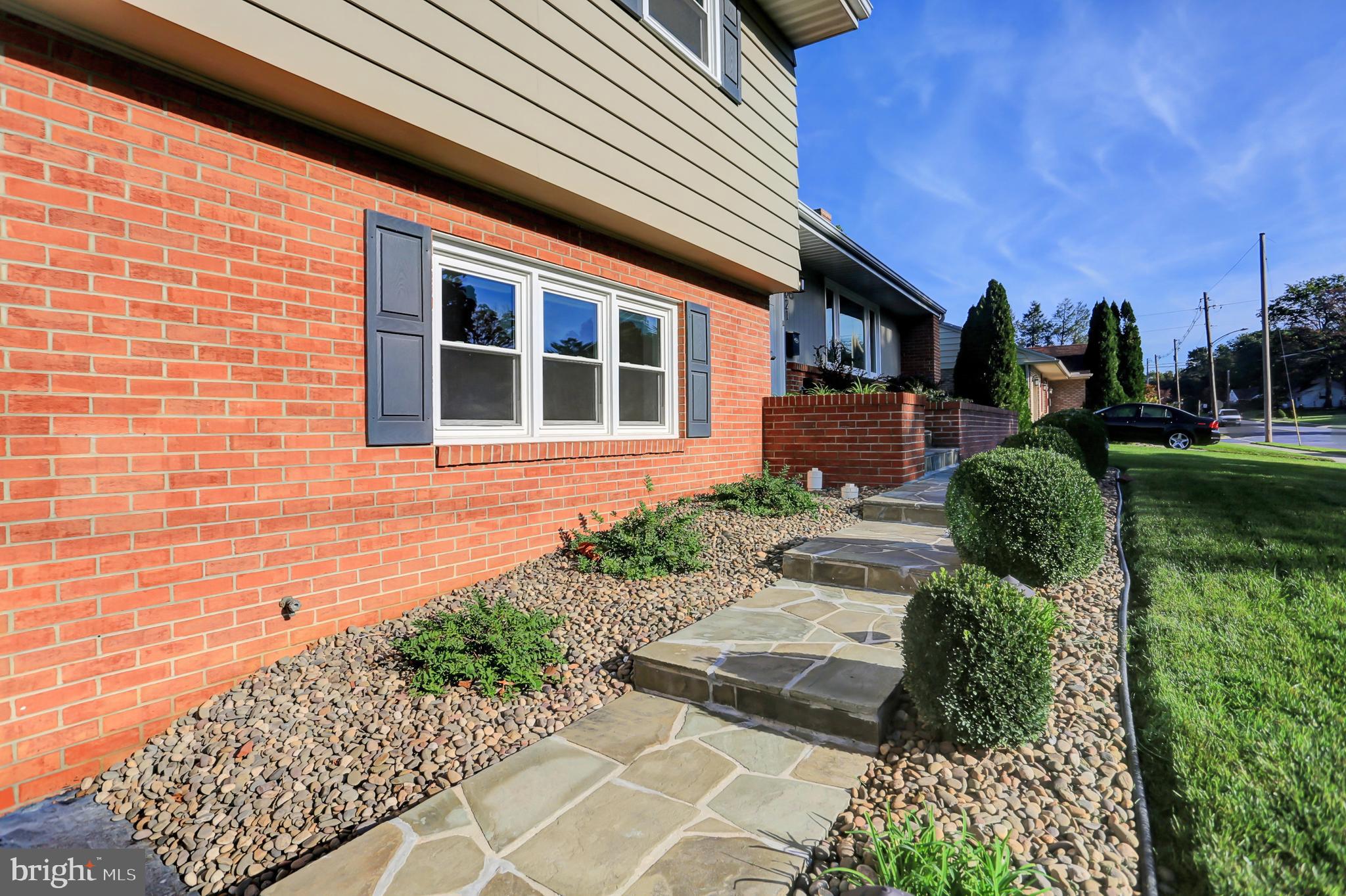 COLDBROOK - Residential