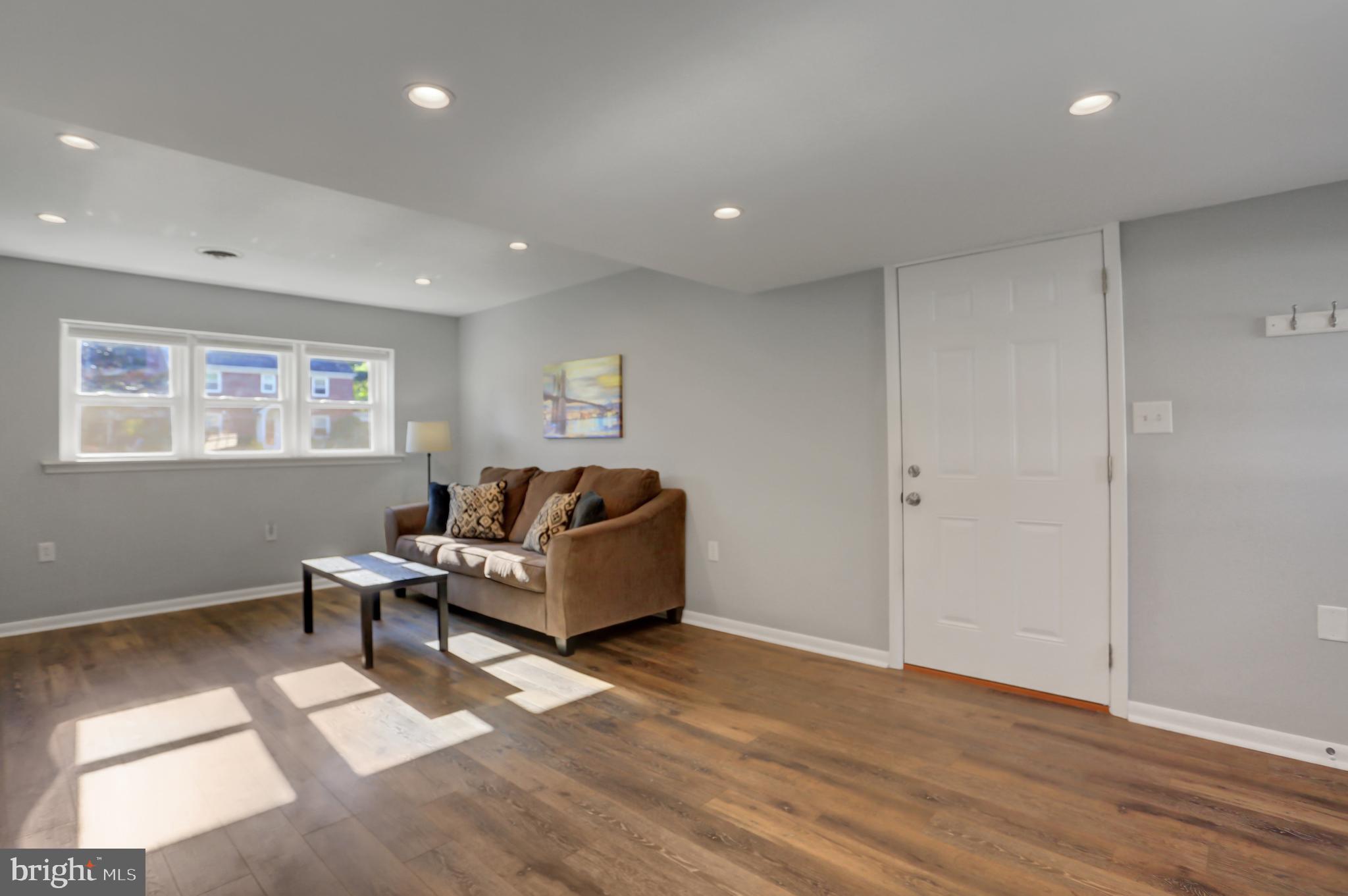 COLDBROOK - Residential