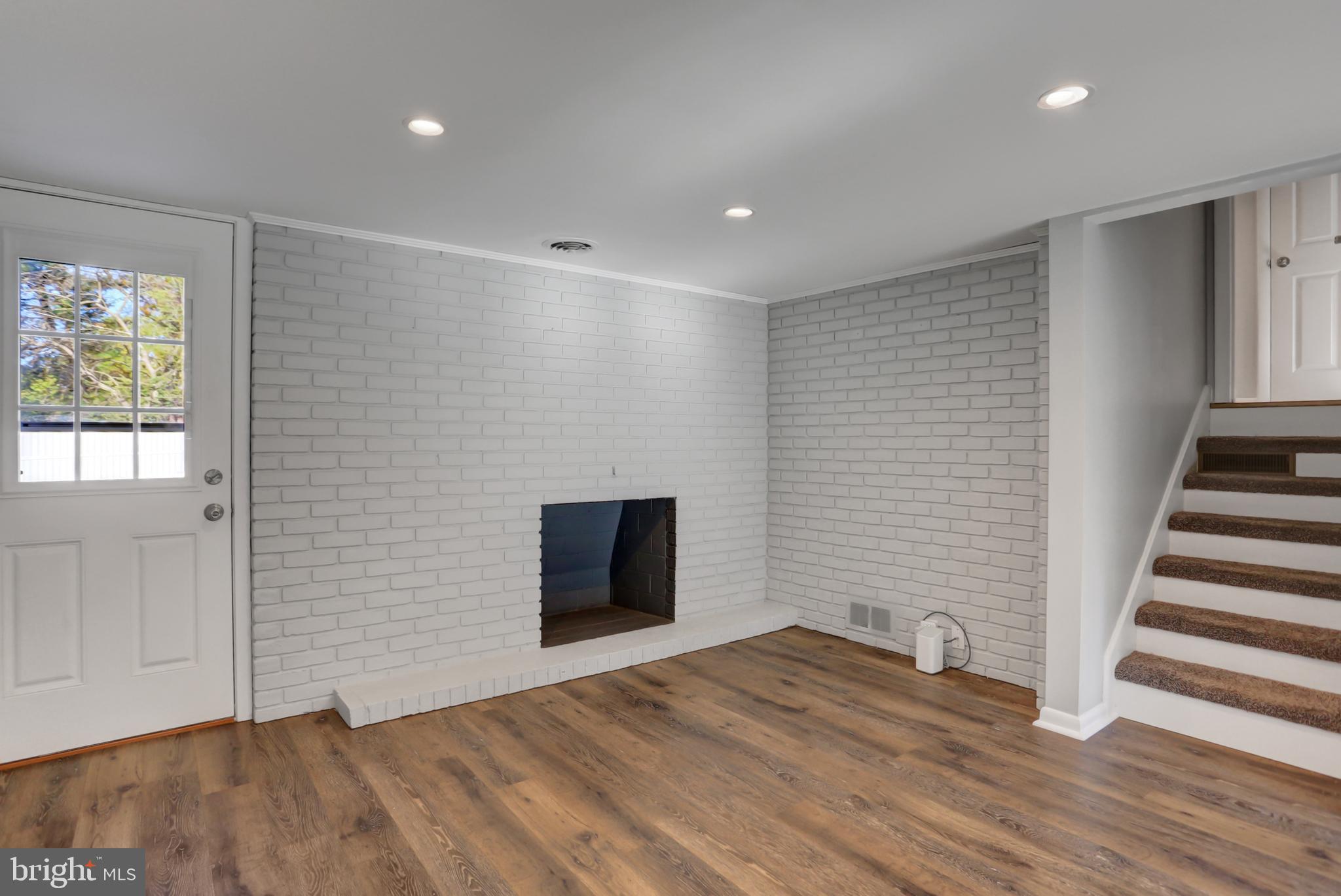 COLDBROOK - Residential