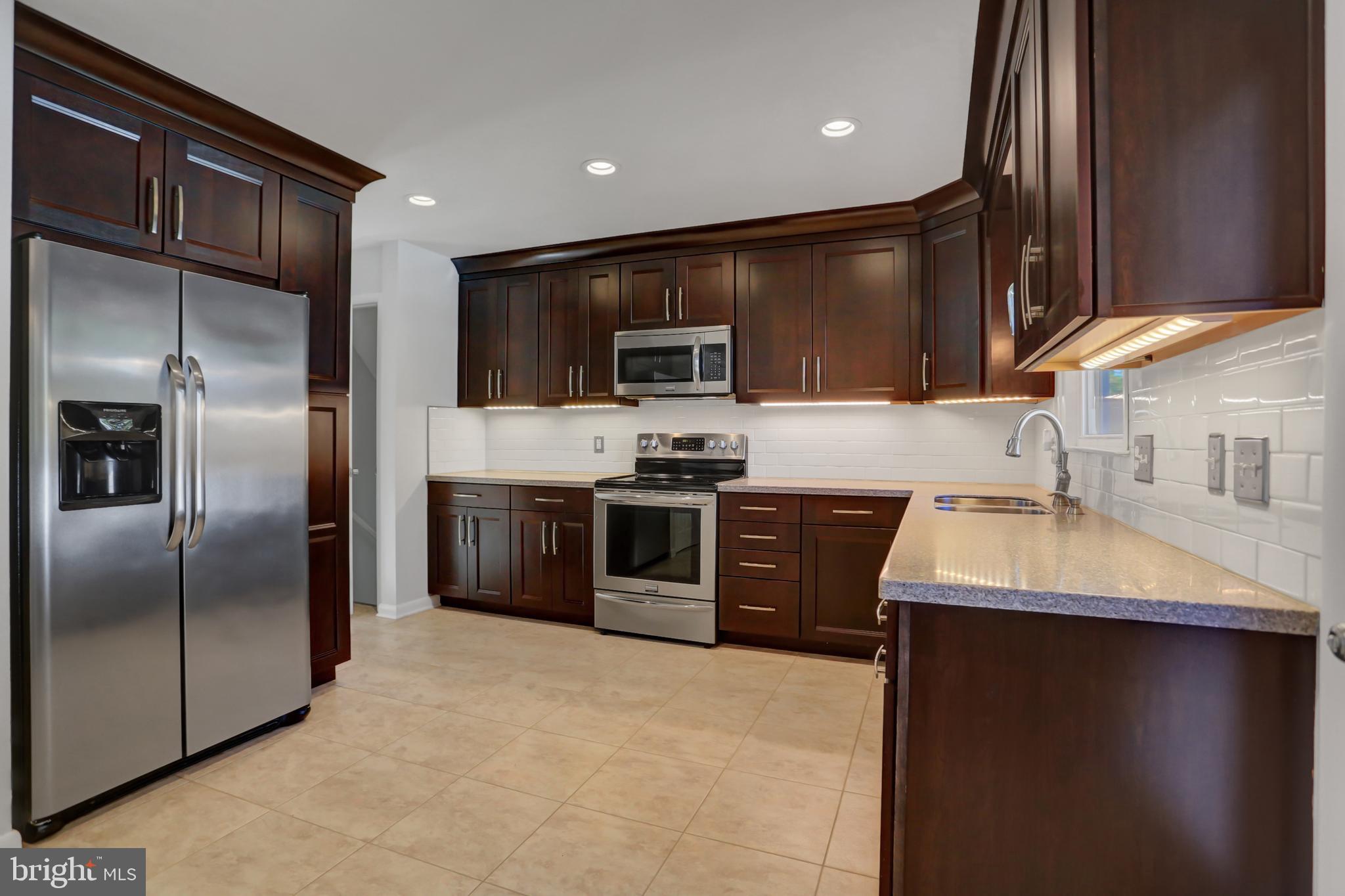 COLDBROOK - Residential