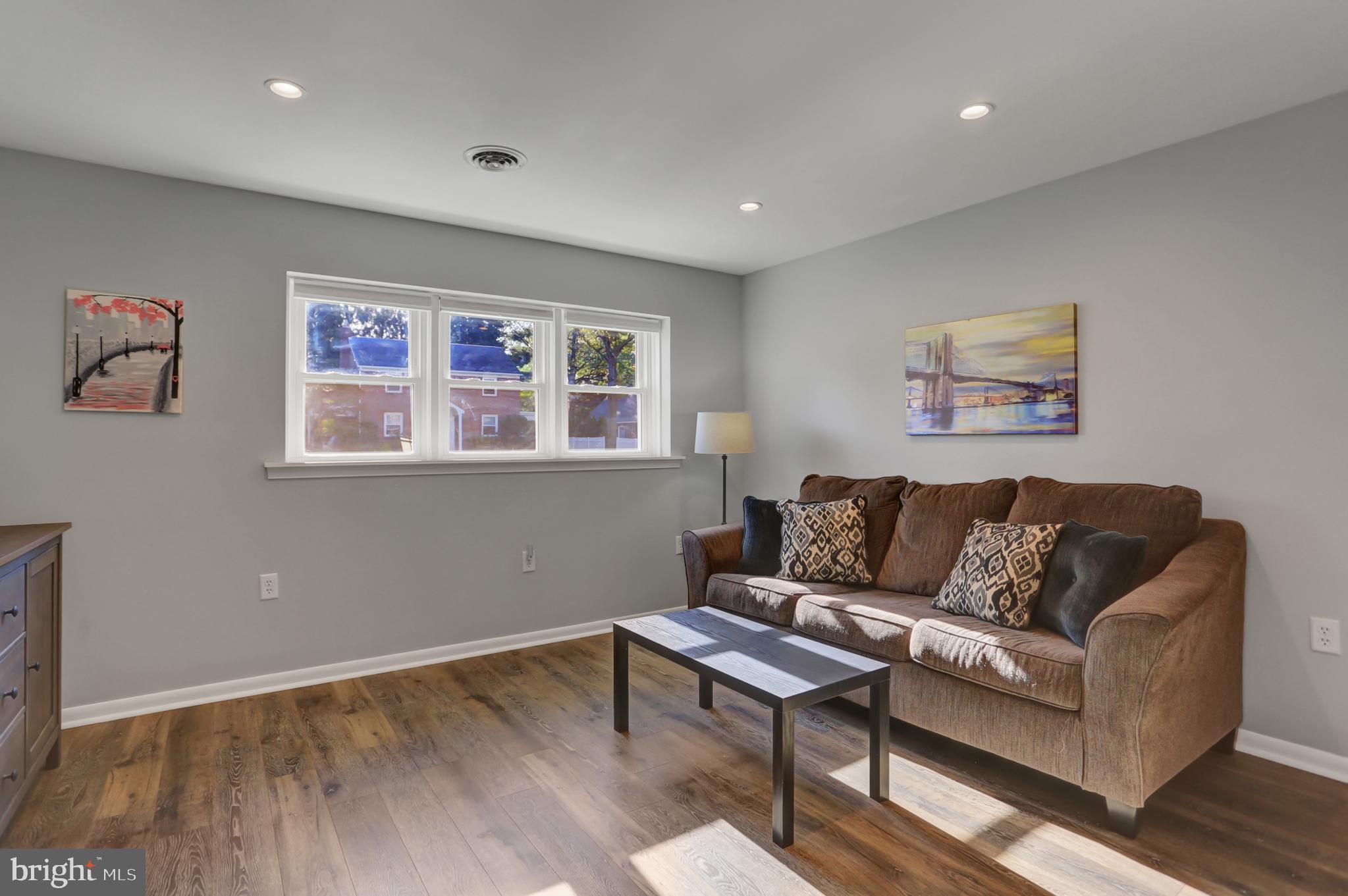 COLDBROOK - Residential