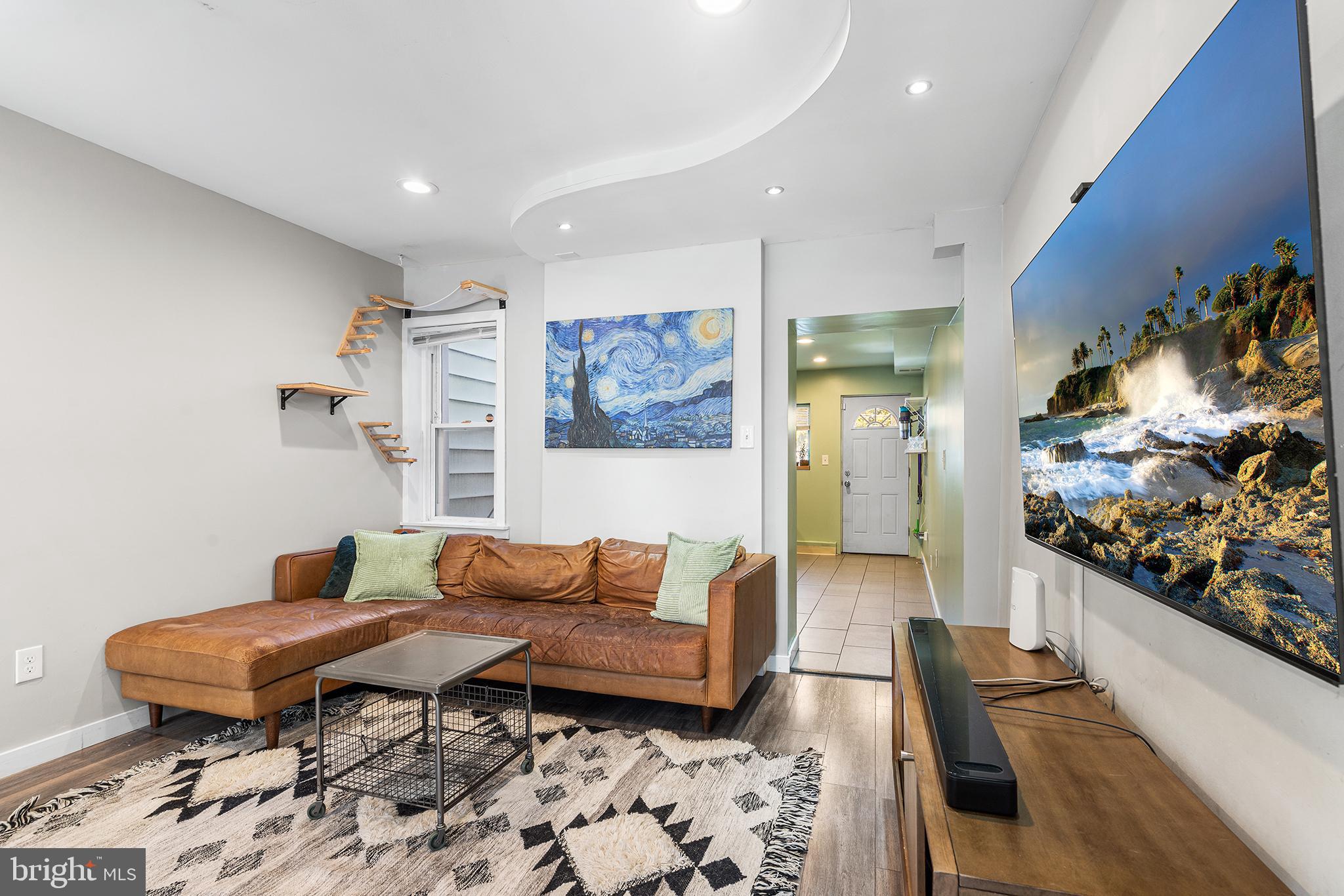 EAST KENSINGTON - Residential Lease