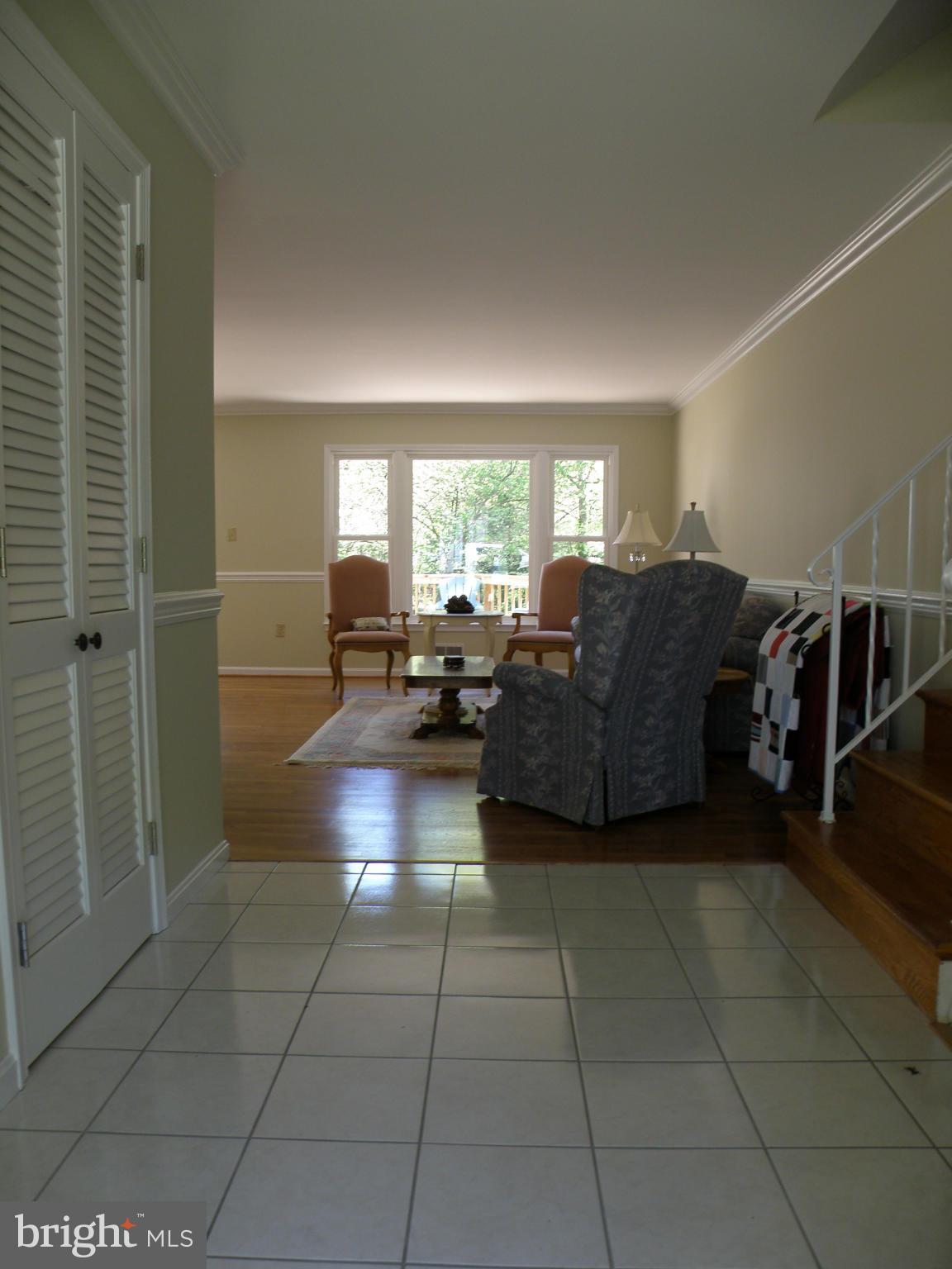 LAKE RIDGE - Residential