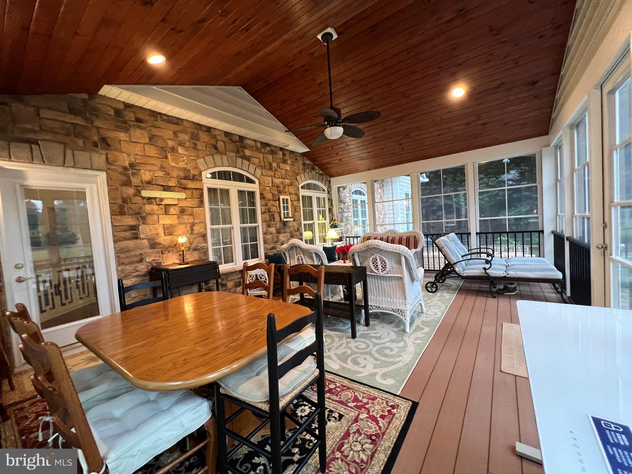 FAWN LAKE - Residential