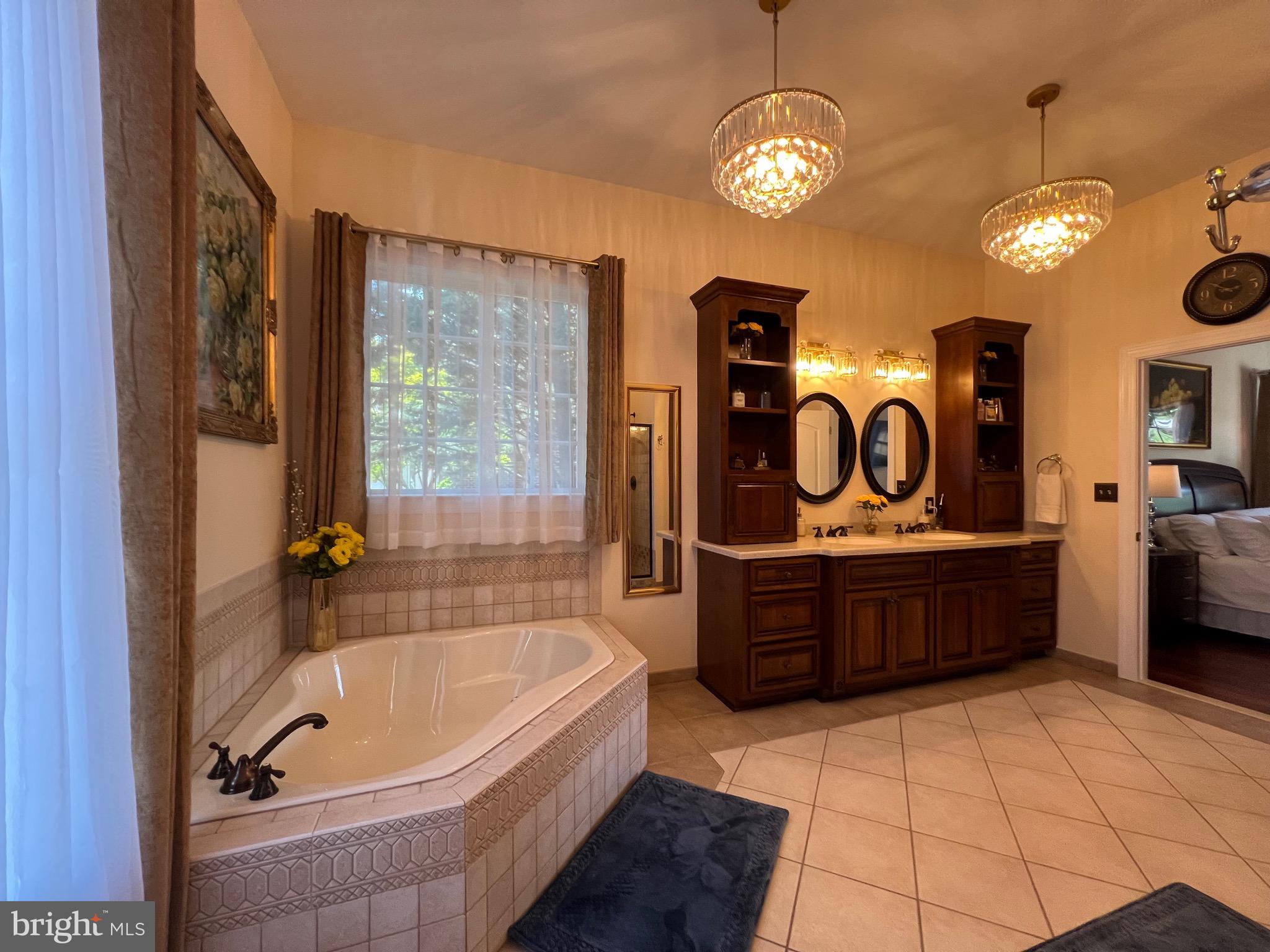 FAWN LAKE - Residential