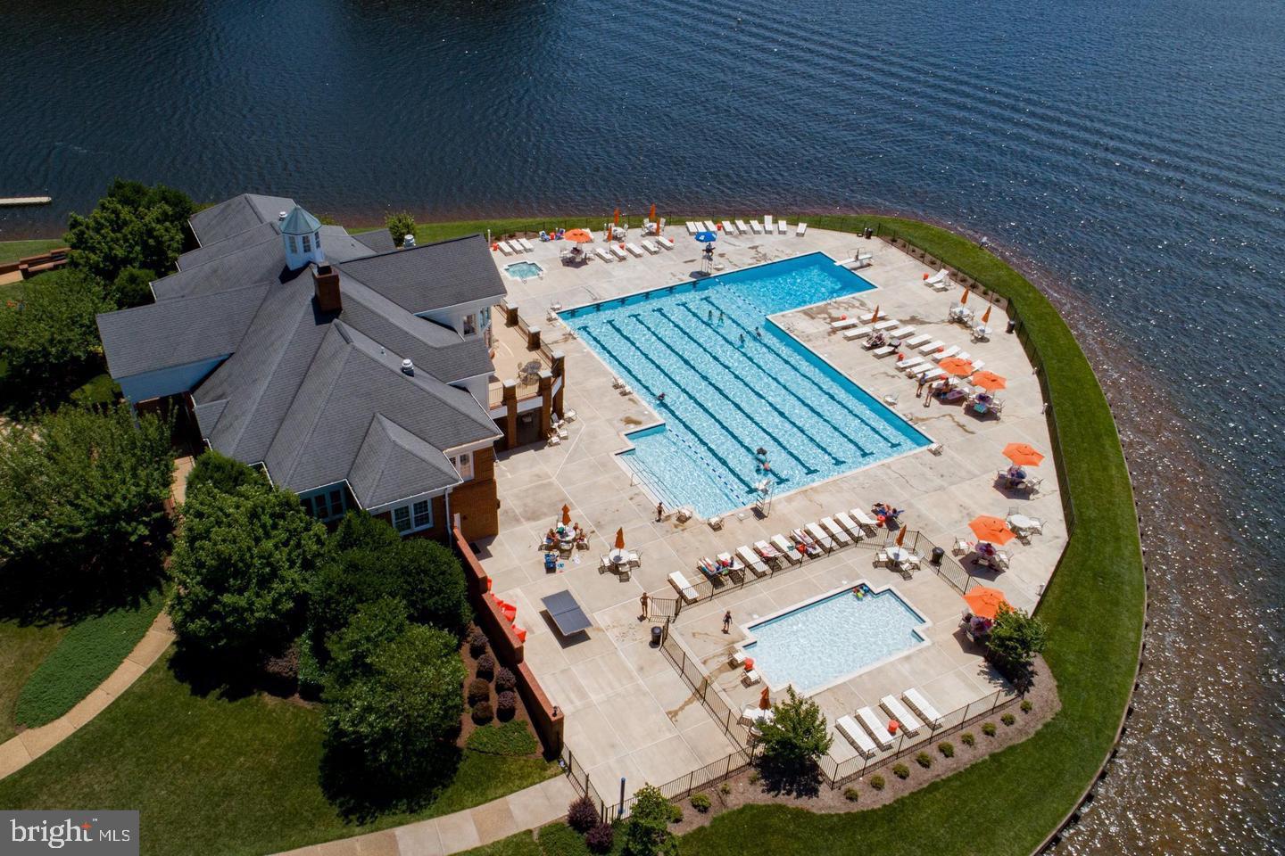 FAWN LAKE - Residential