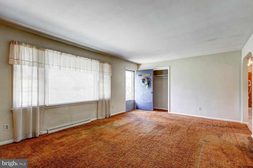 Photo of 24 Wolf Road, AKRON, PA 17501 (MLS # PALA2068934)