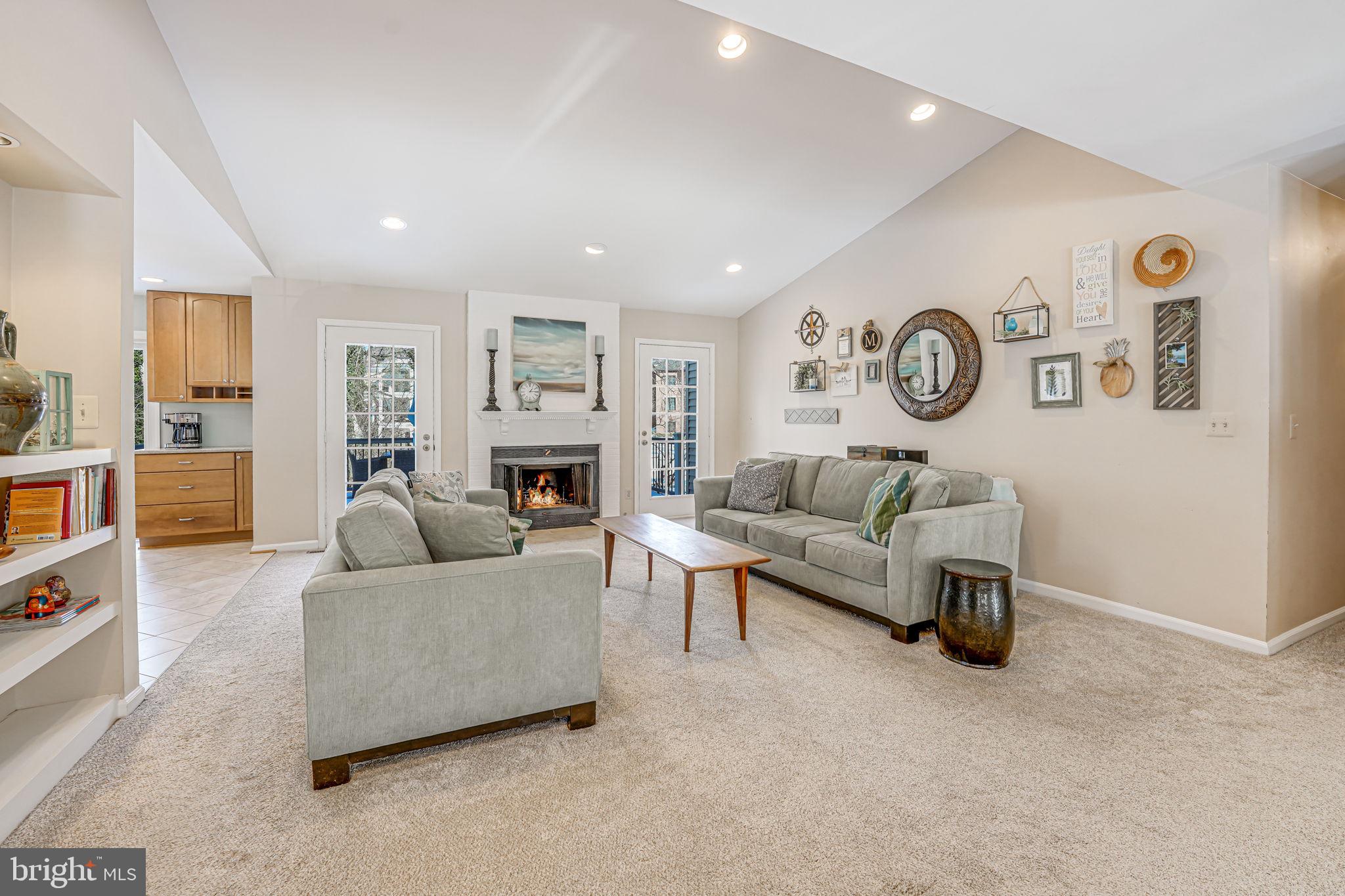 SPRING LAKE - Residential