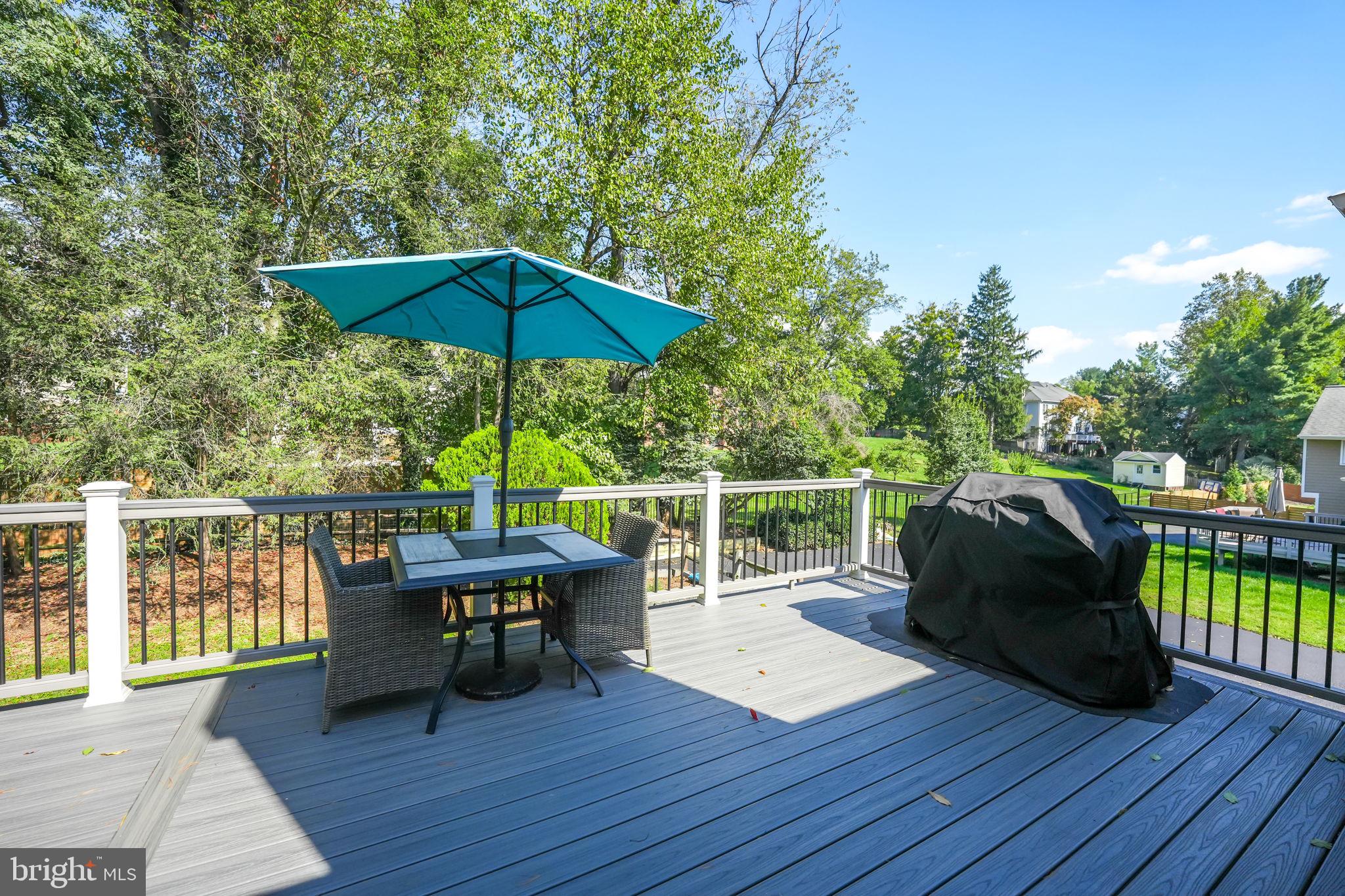 SPRING LAKE - Residential