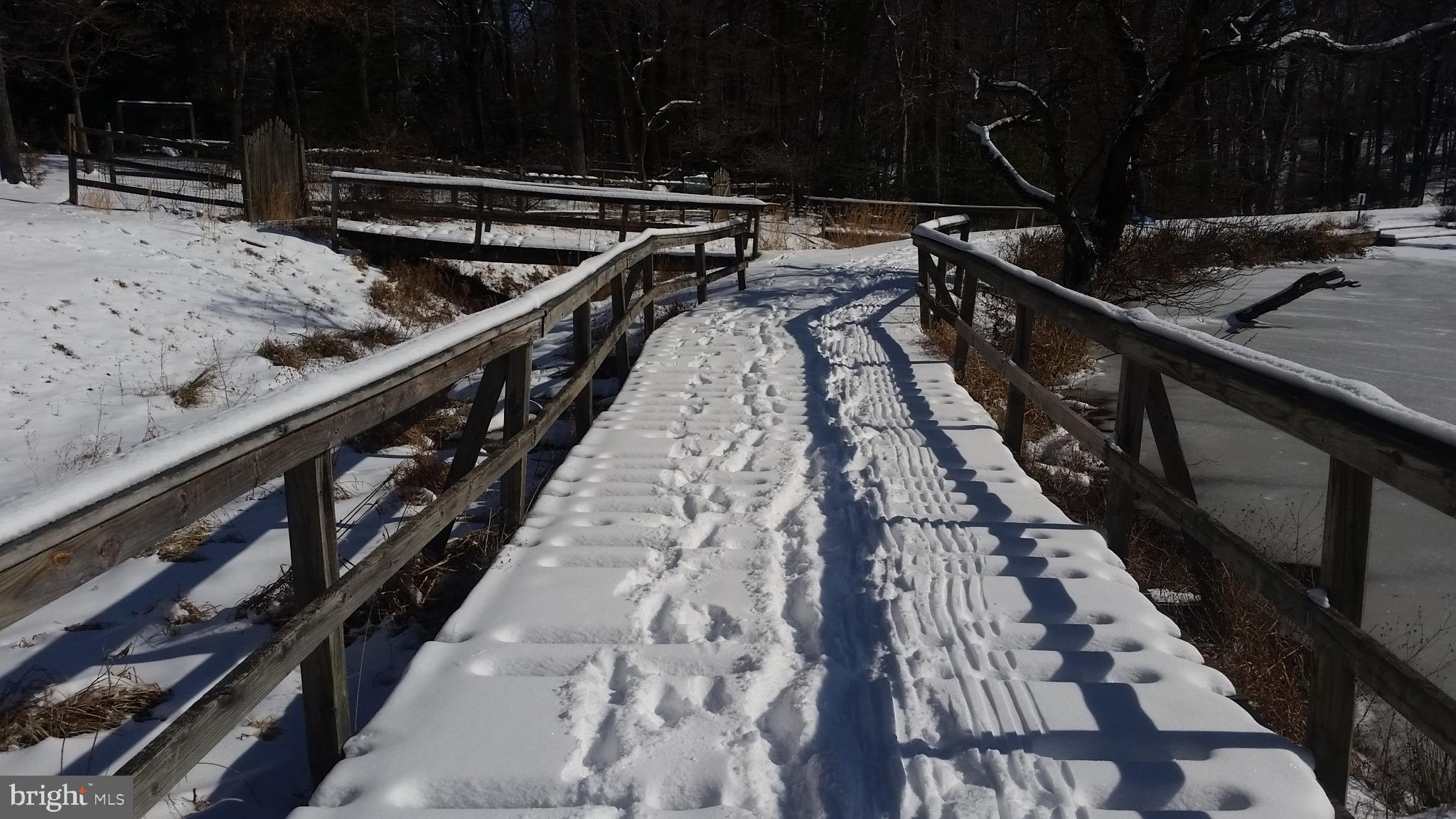 SPRING LAKE - Residential