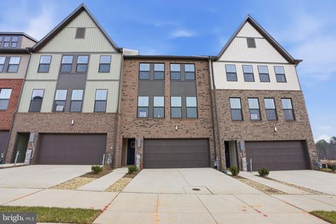 1356 CRESTED WOOD DR LAUREL MD 20724